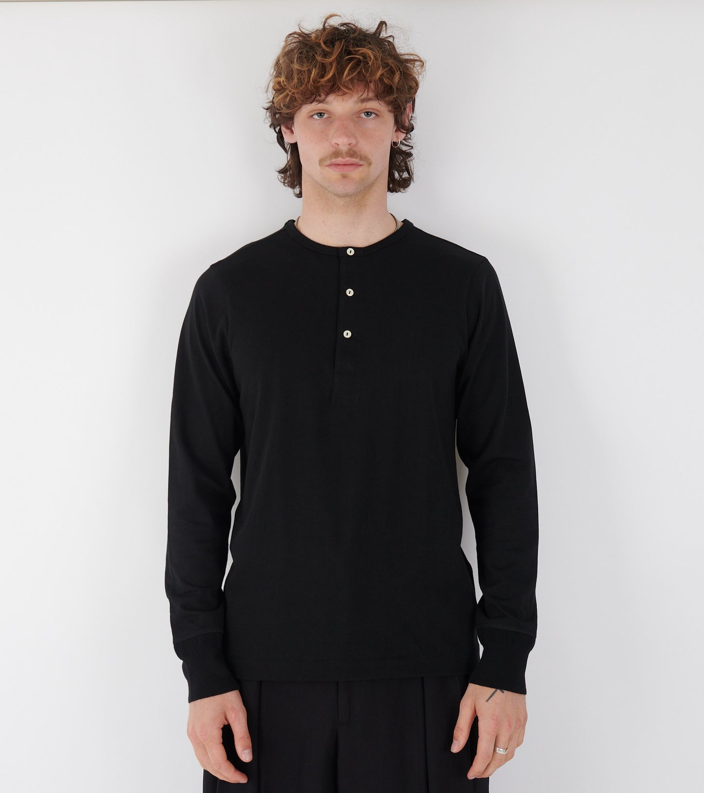 206 Men's Loopwheeled Henley Shirt Deep Black