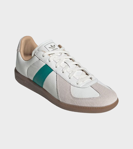 BW Army Core White/Power Green