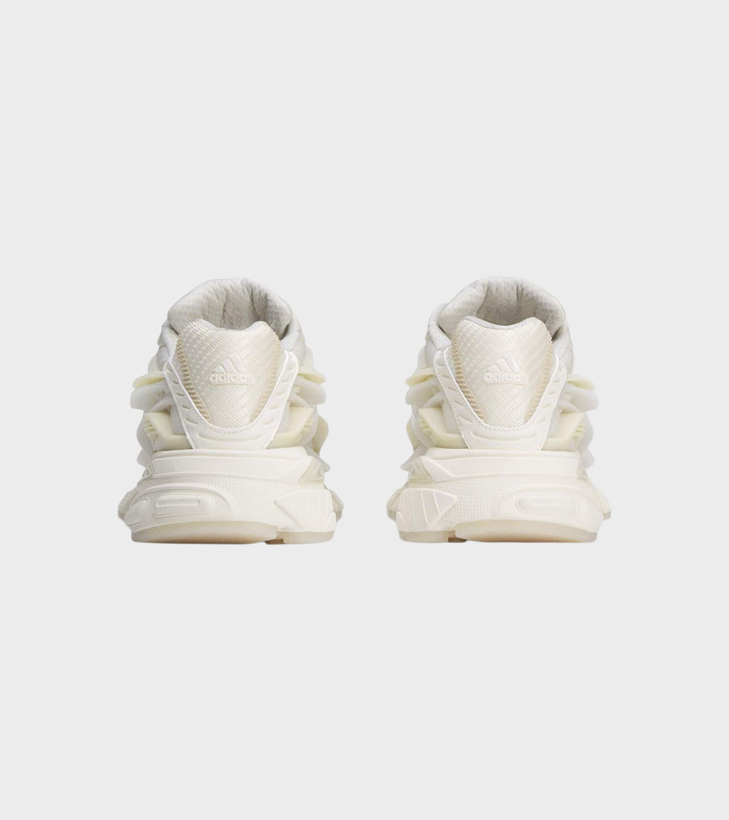 PW Adistar Jellyfish Chalk White