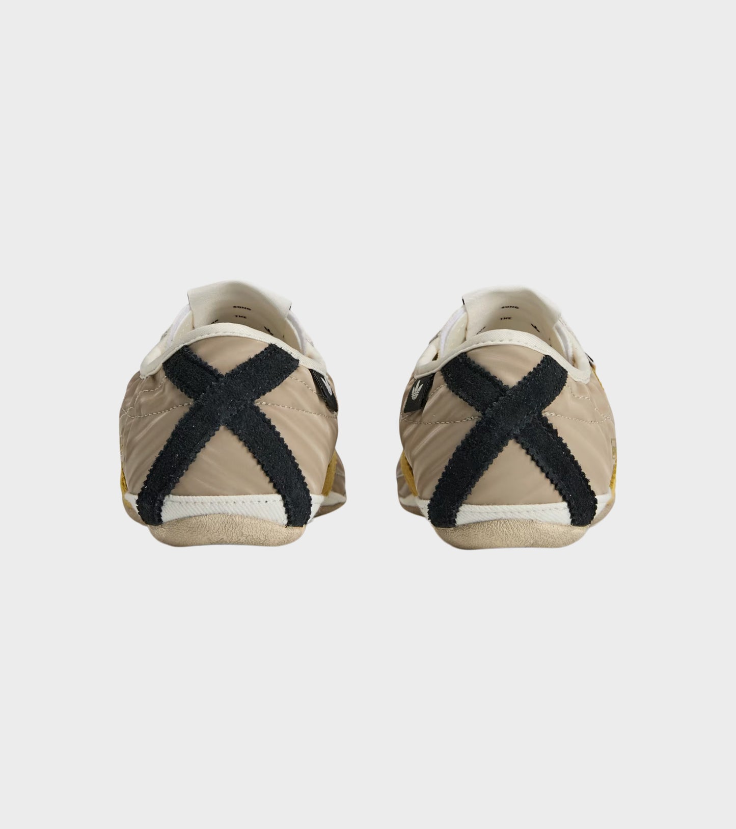 Tokyo W SFTM Off-white/Preloved Yellow/Core Black