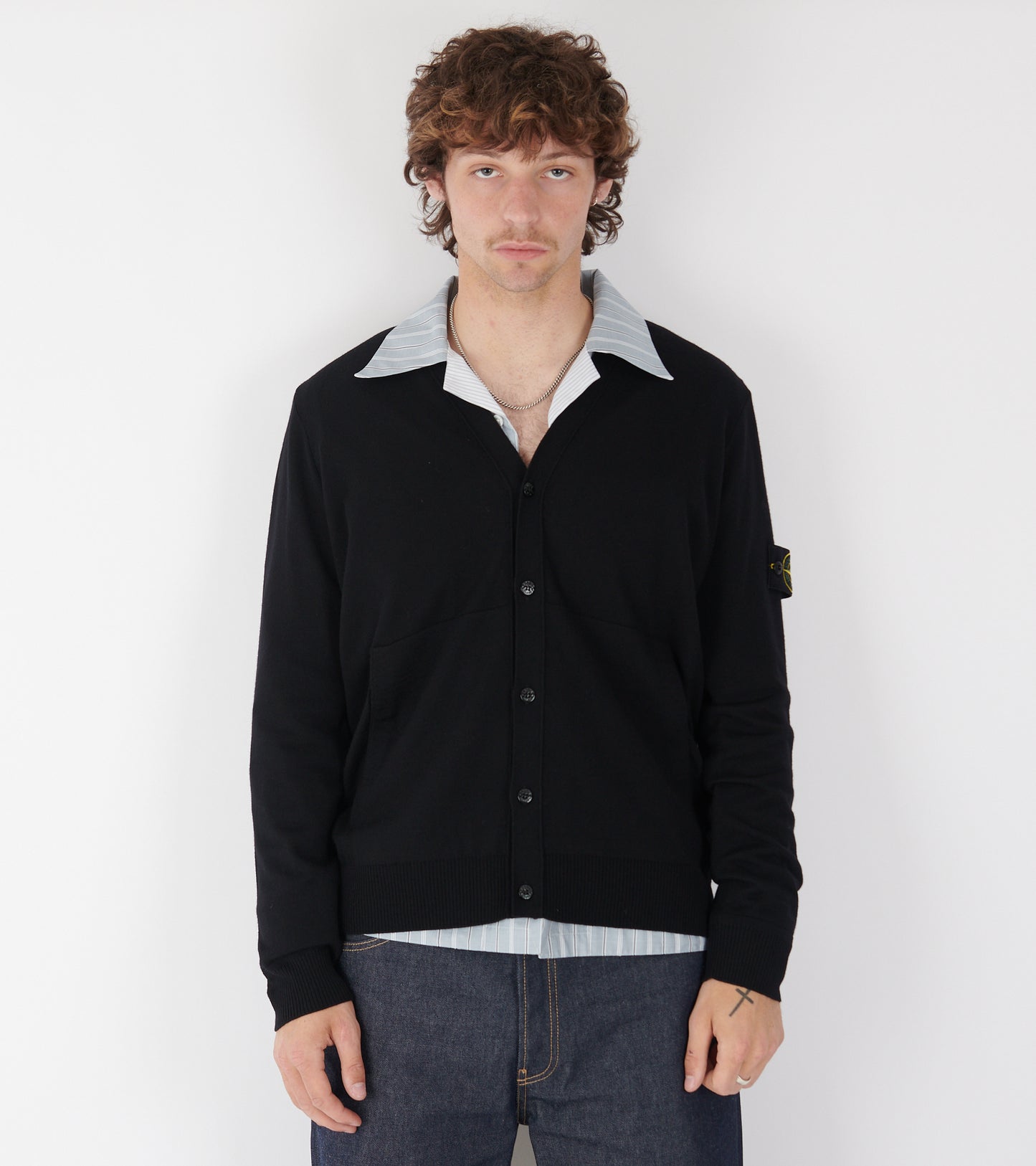 Lightweight Knitted V-neck Cardigan Black