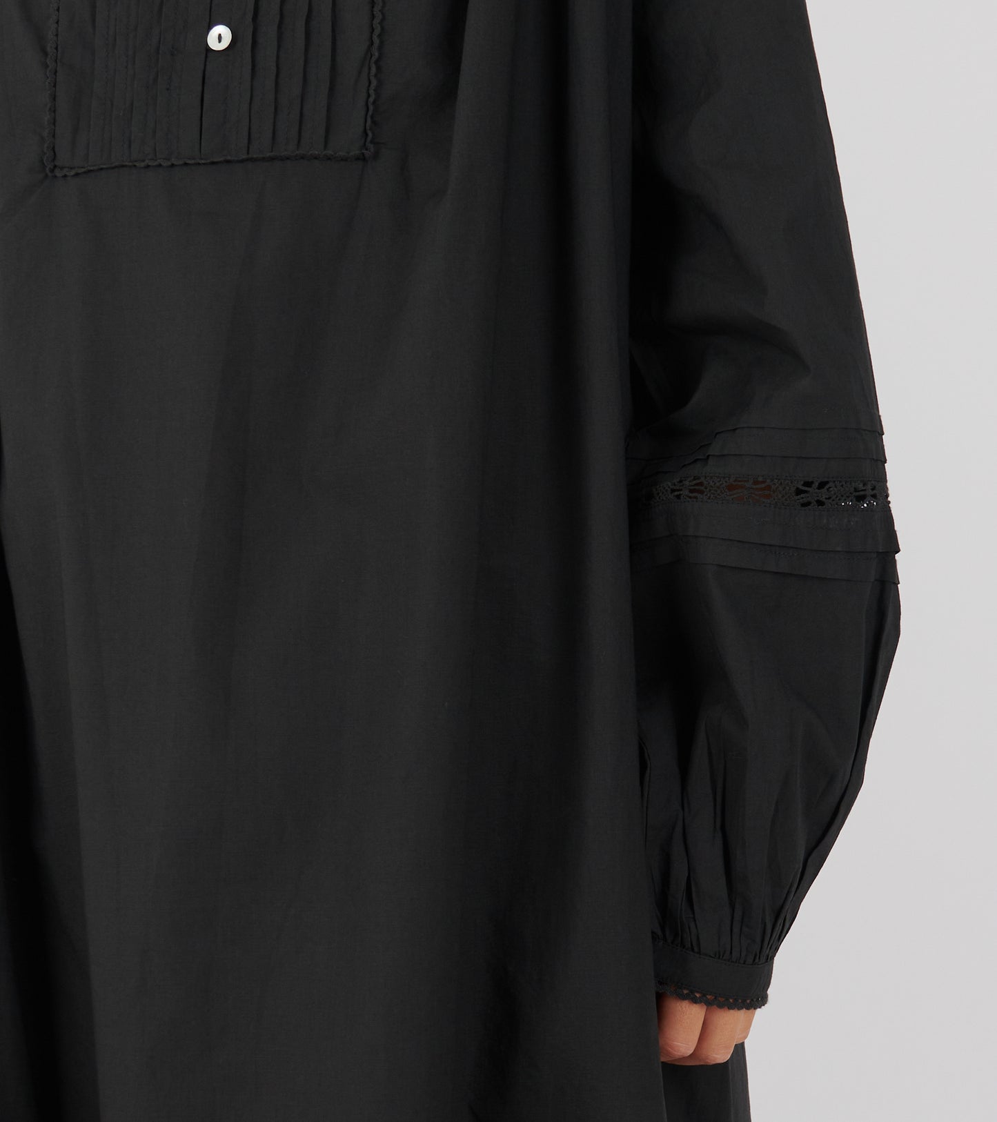 Leaf Shirtdress Black