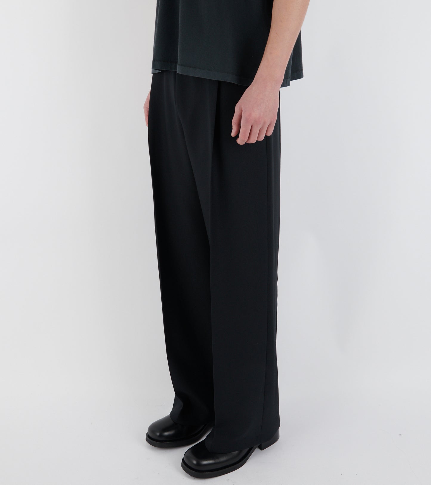 Elaine Relaxed Fit Trousers Black
