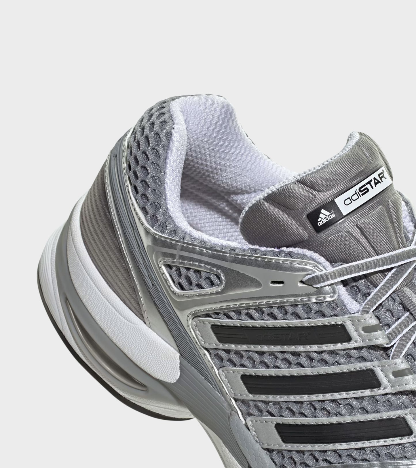 Adistar Control 5 Grey Three/Core Black/Silver Metallic