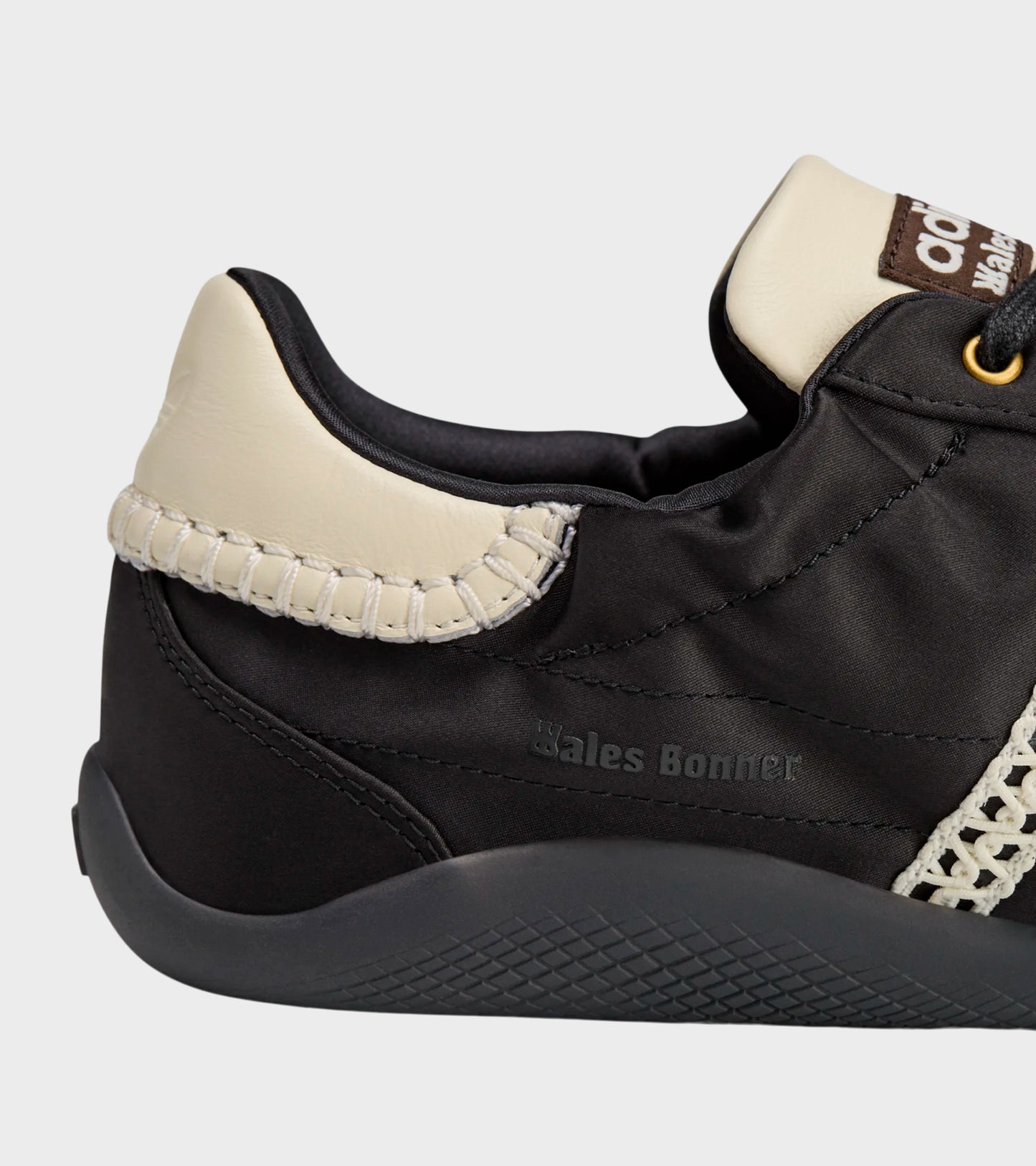 WB Karintha Lo Satin Cblack/Dbrow