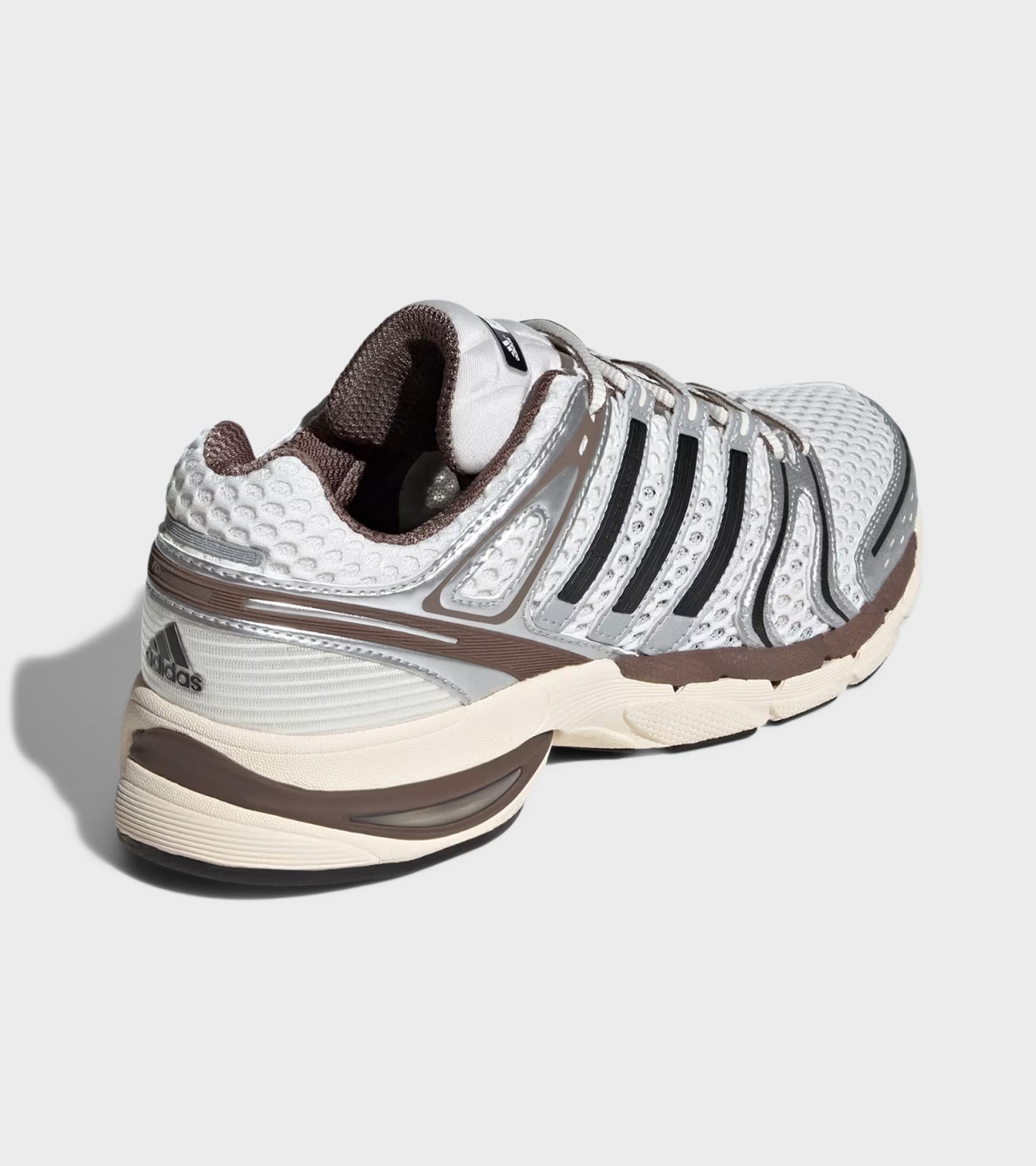 Adistar Control 5 Cloud White/Core Black