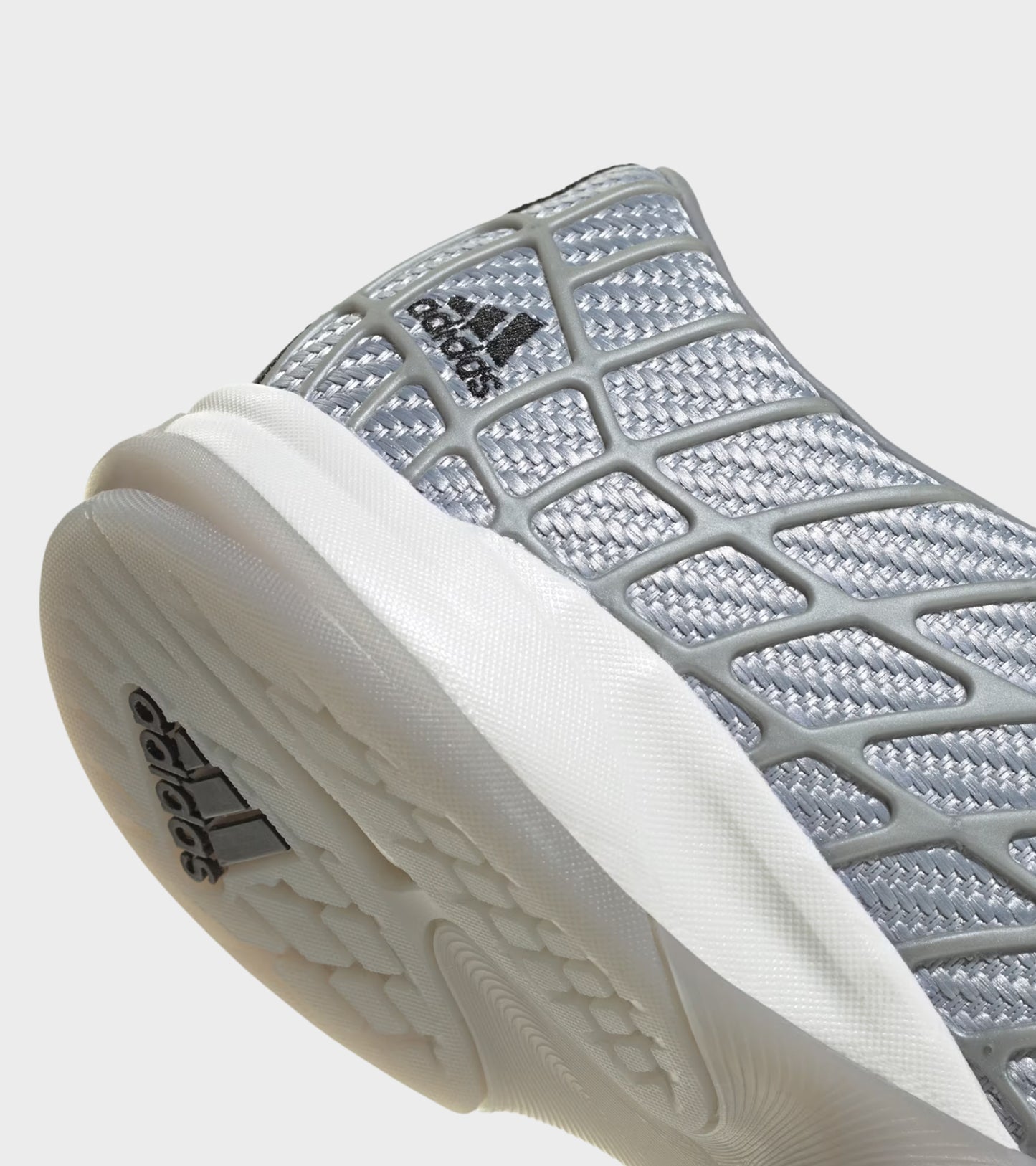 F50 Sala Silver Metallic/Grey Three