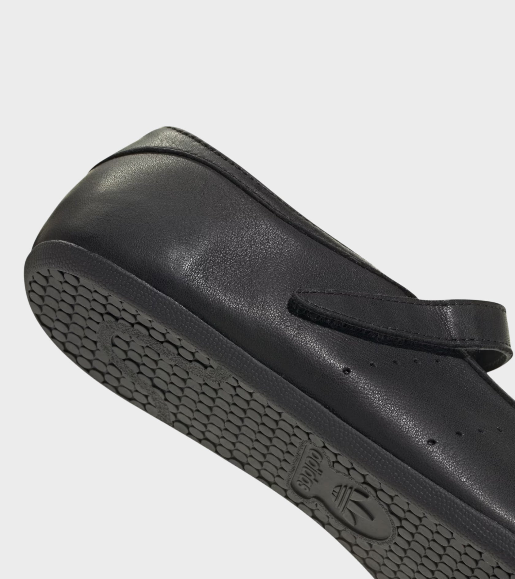 Stan Smith Lo Ballet W Core Black – Dr. Adams