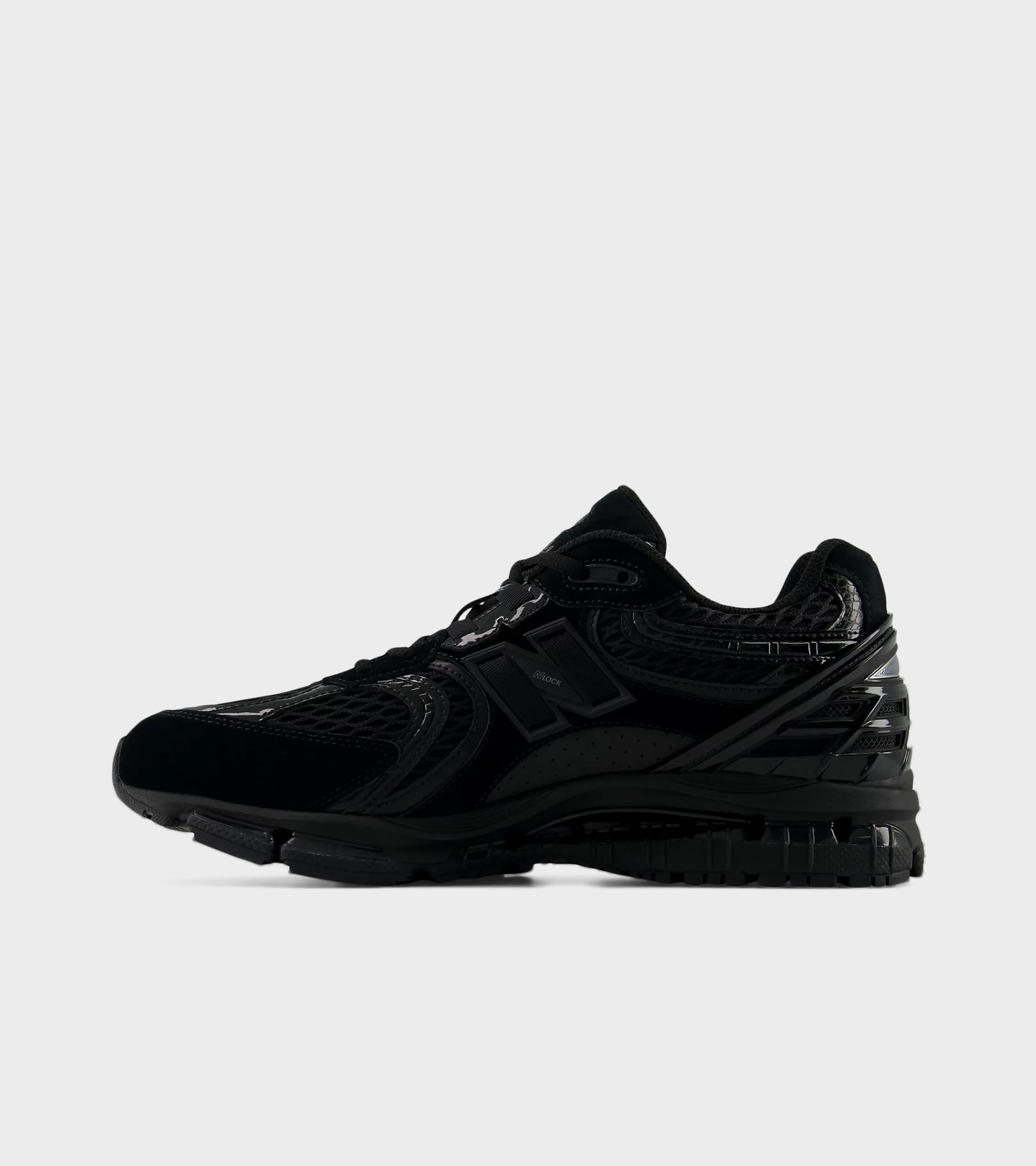 U19543VU Black/Black