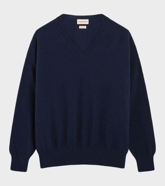 Innes Slouch V-Neck Geelong Lambswool Navy