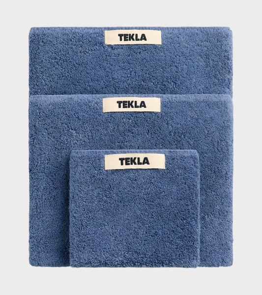 Hand Towel 50x90 Storm Blue – Dr. Adams