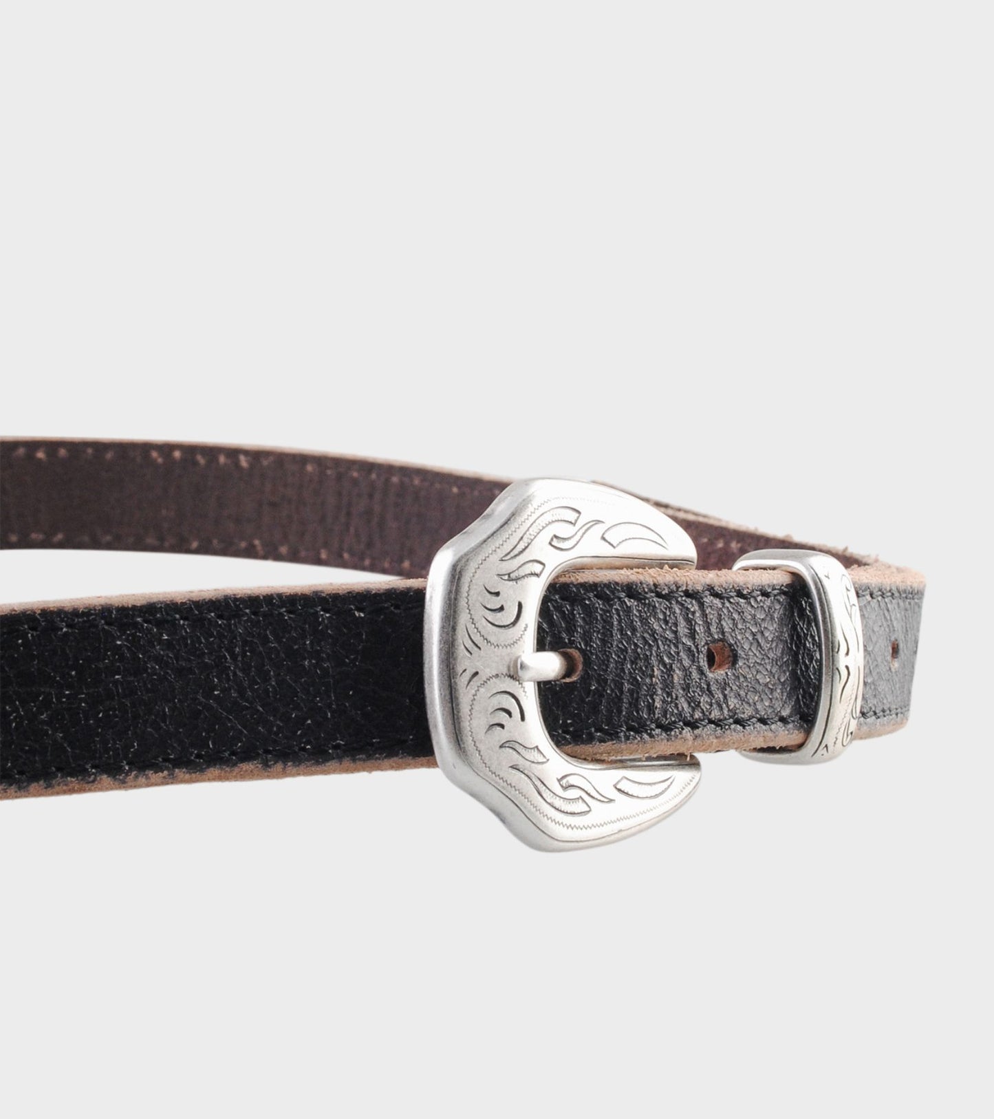 M2438 Cracked Belt Black