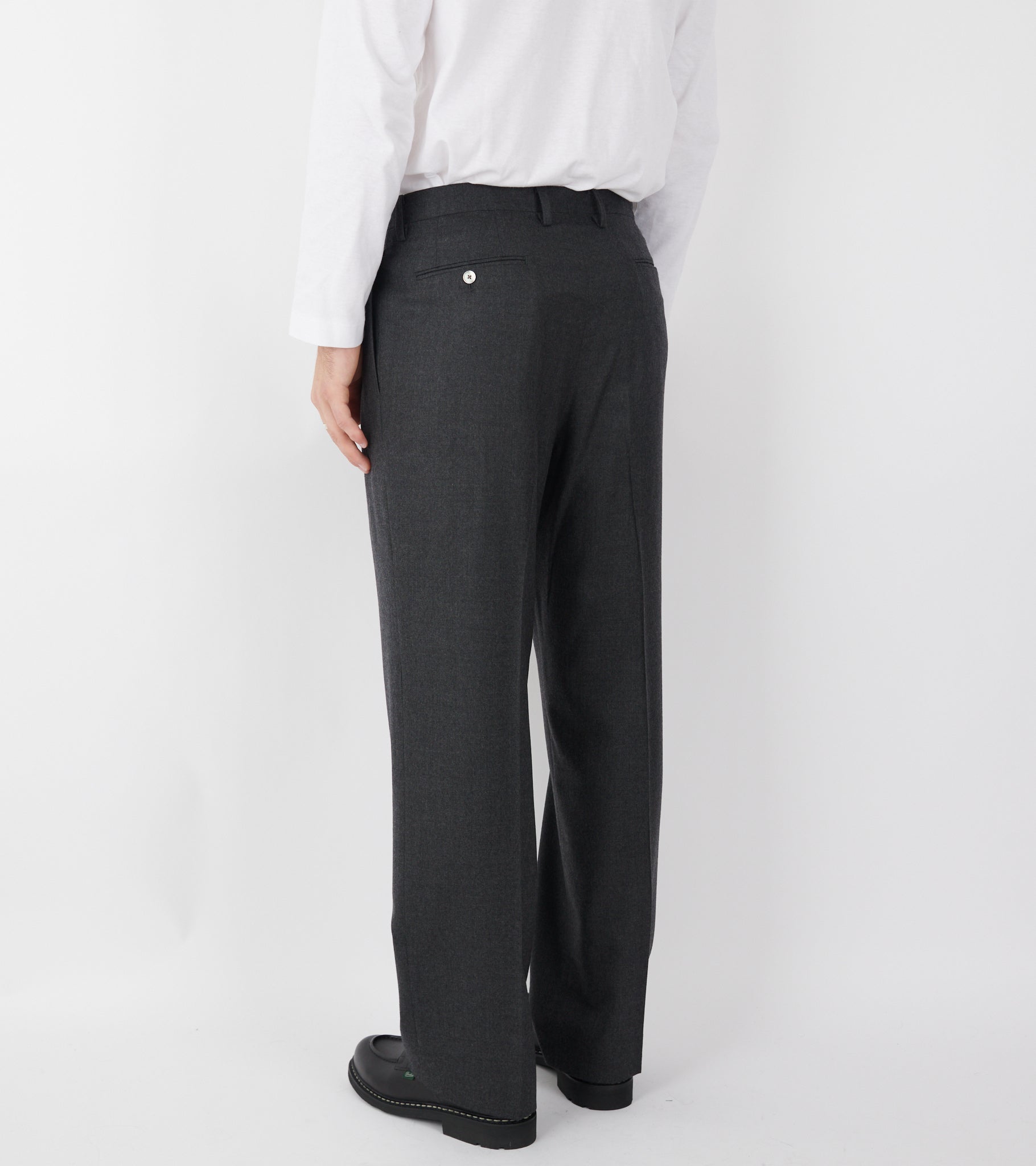 Super Light Wool Two-Tuck Slacks Top Charcoal – Dr. Adams