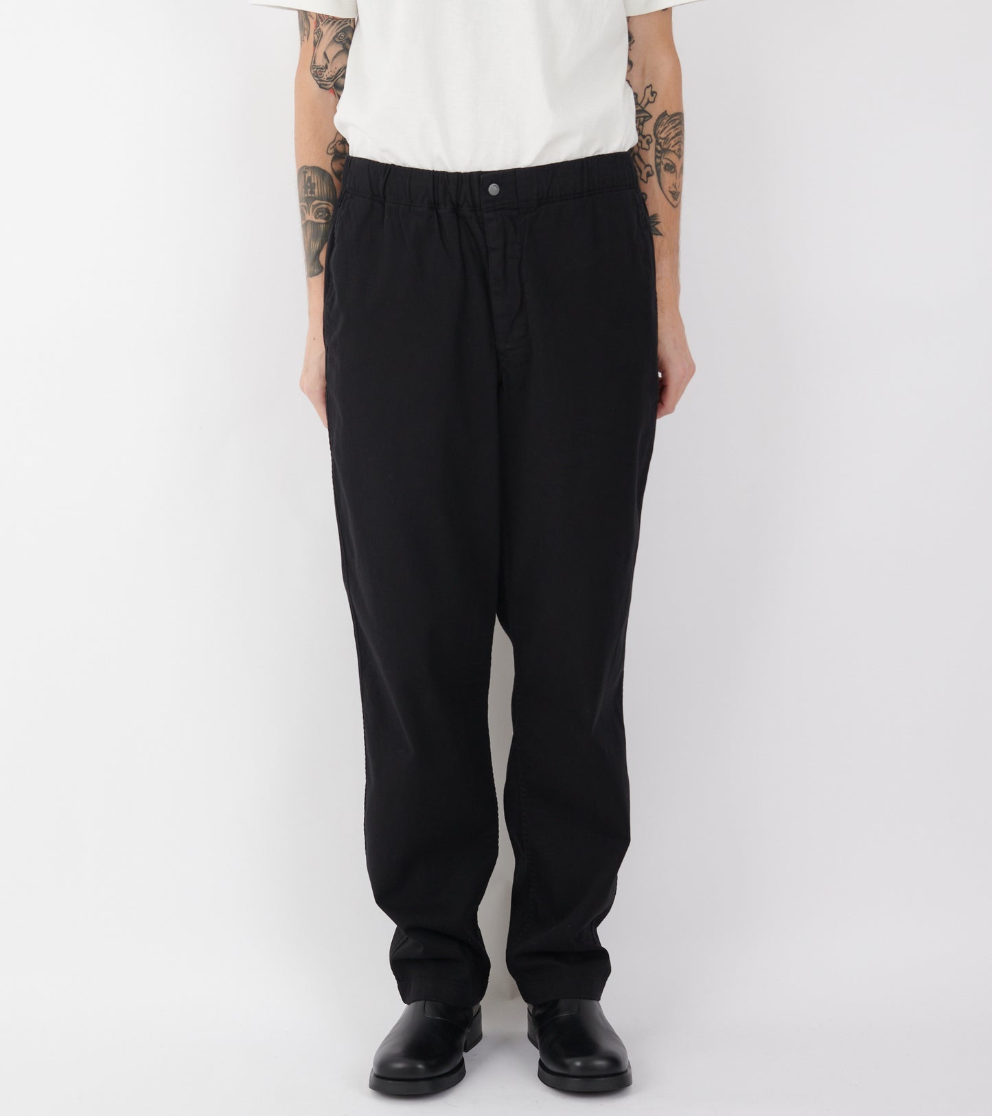 Ezra Relaxed Organic Stretch Twill Trouser Black