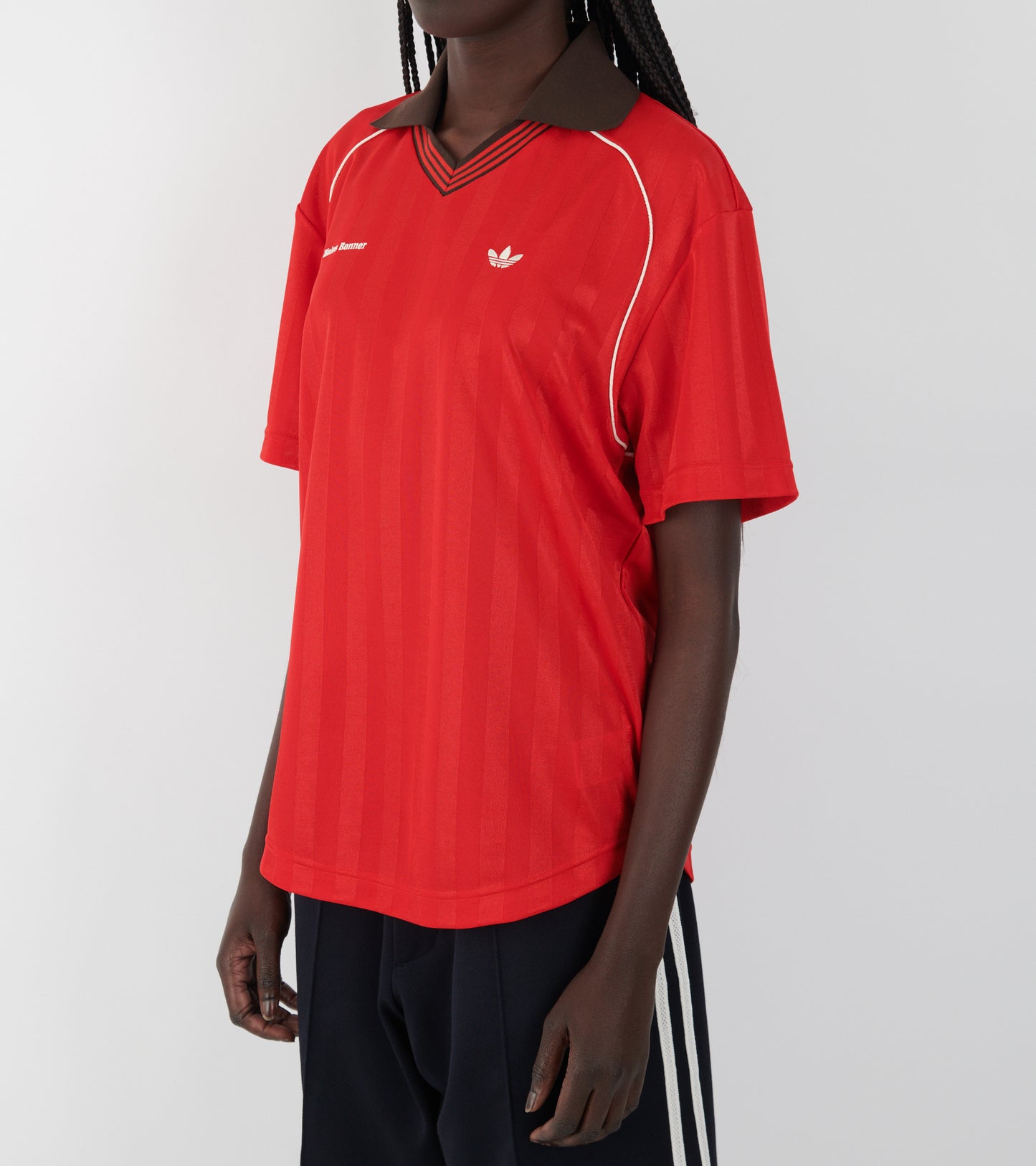 WB Football Tee Better Scarlet/Dark Brown