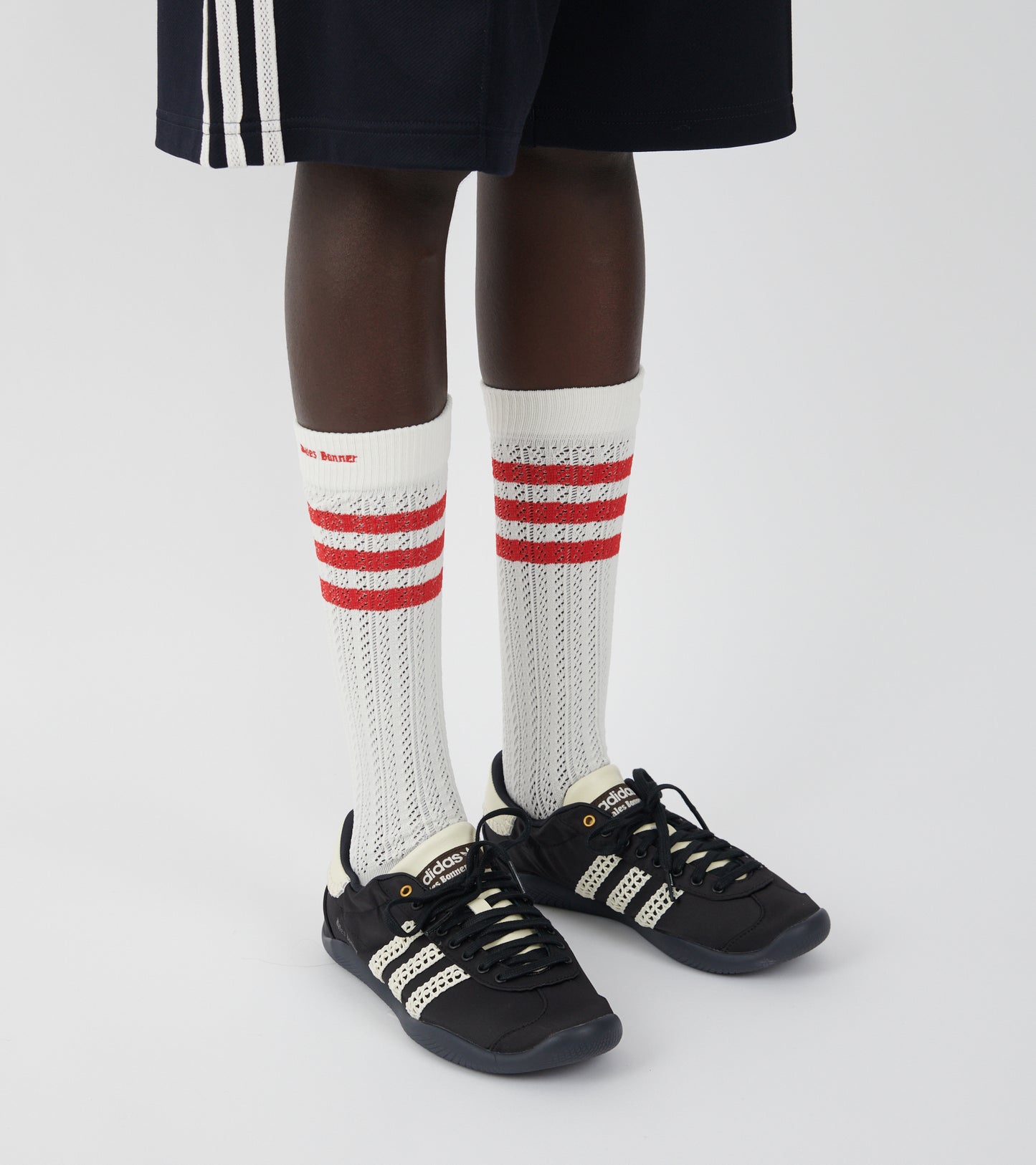 WB Cro Hi Socks Cwhite/Nbrow