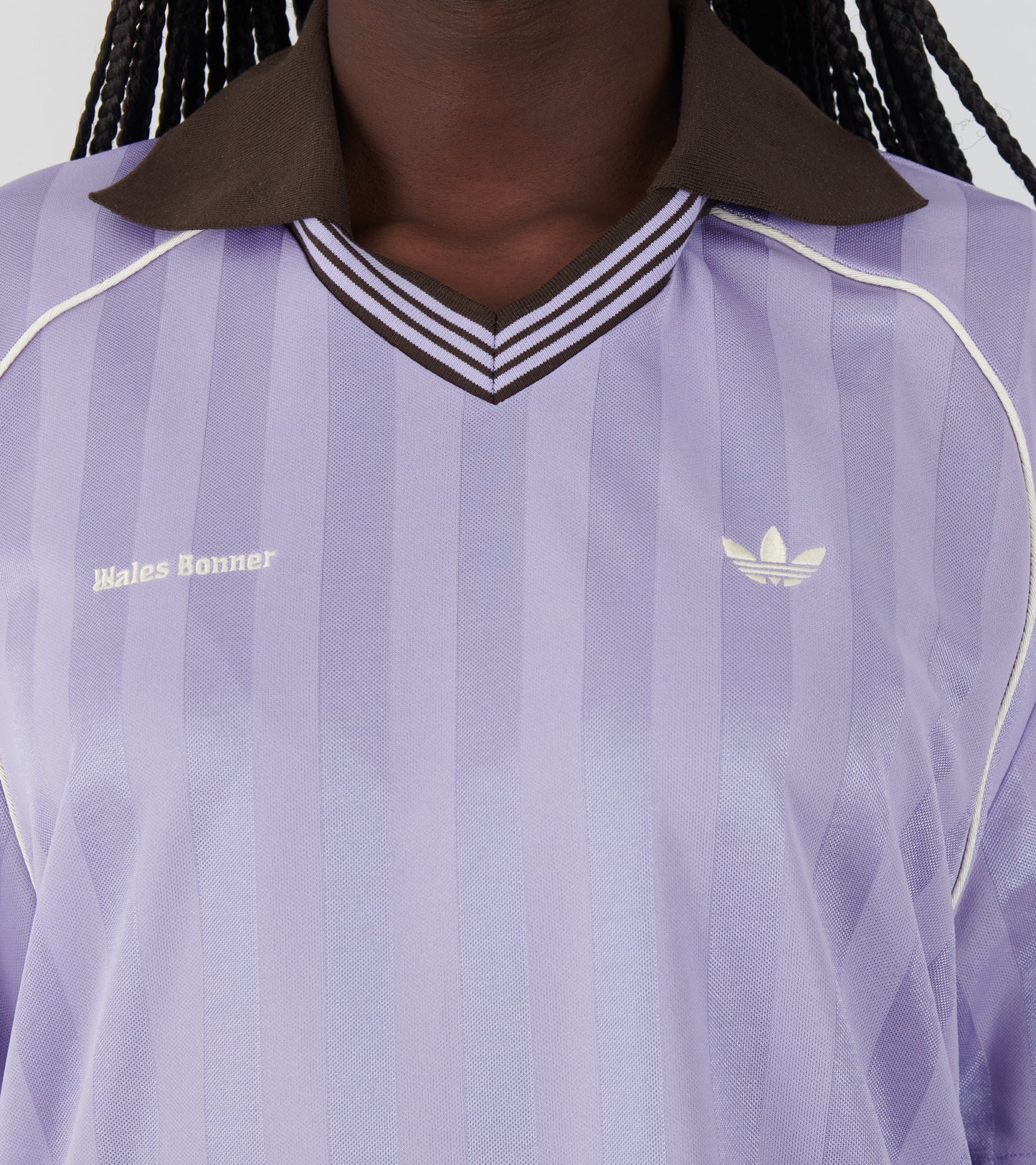 WB Football Tee Light Purple/Dark Brown