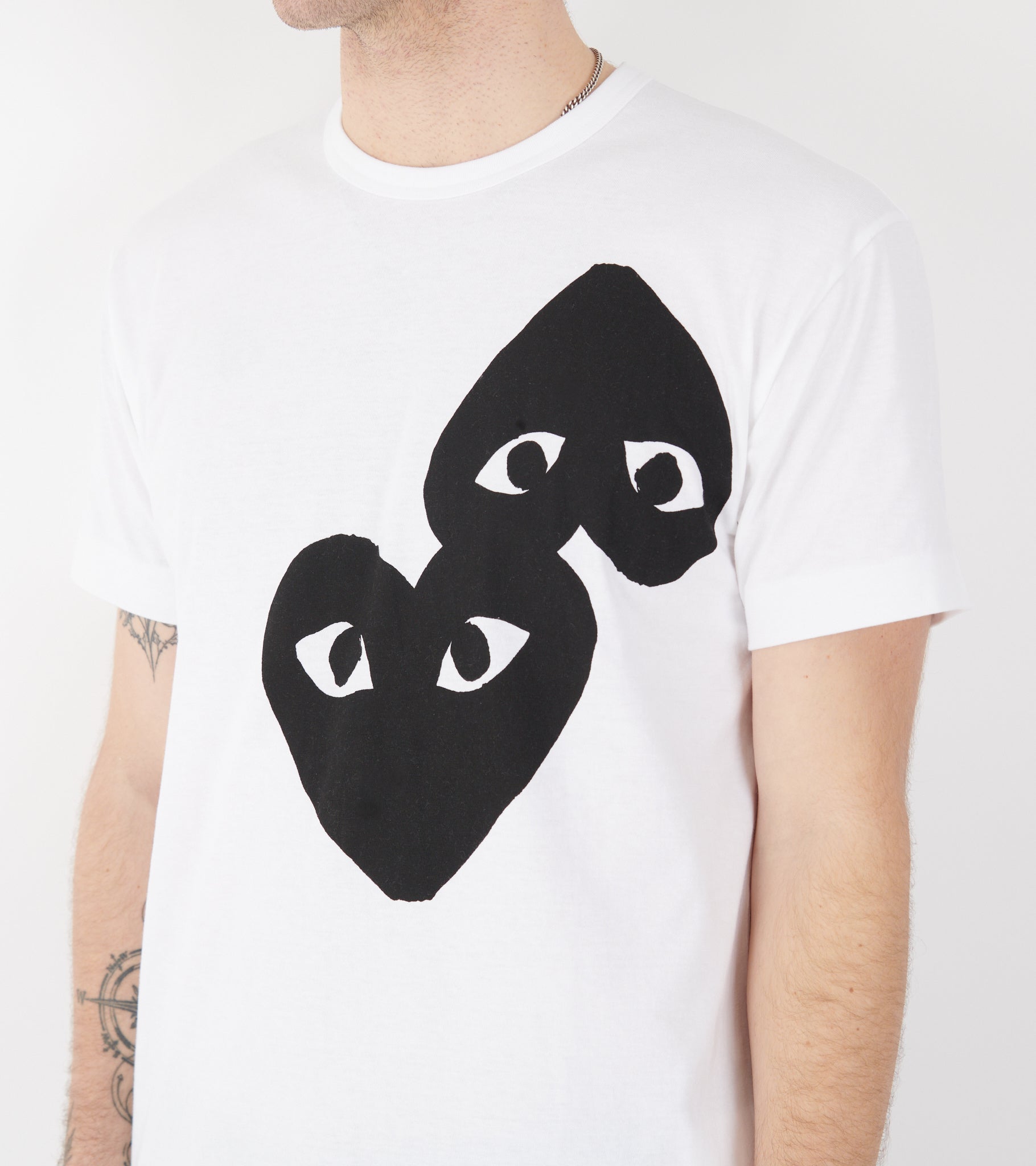 U Two Big Black Hearts T-shirt White – Dr. Adams