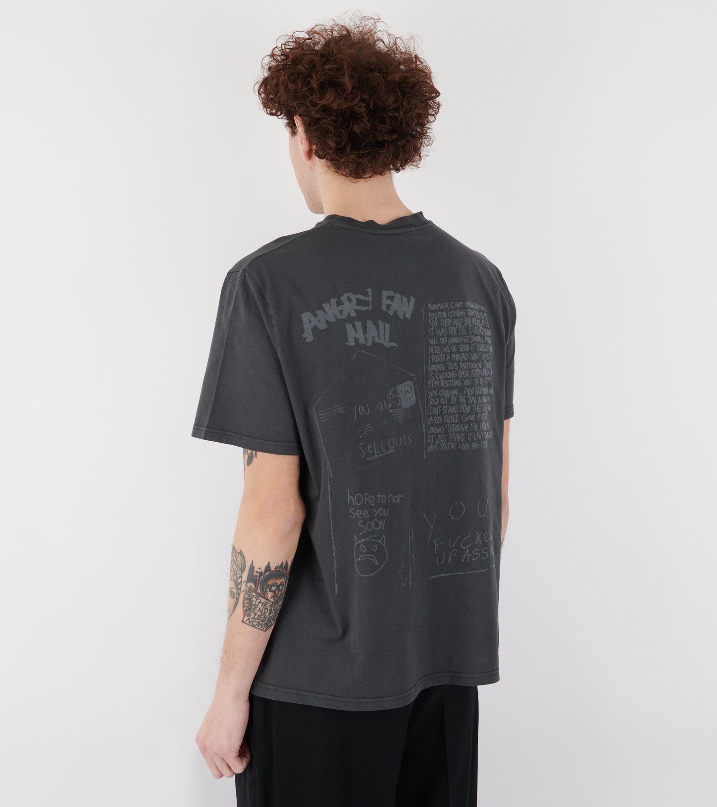 Box T-shirt Angry Fan Mail Print