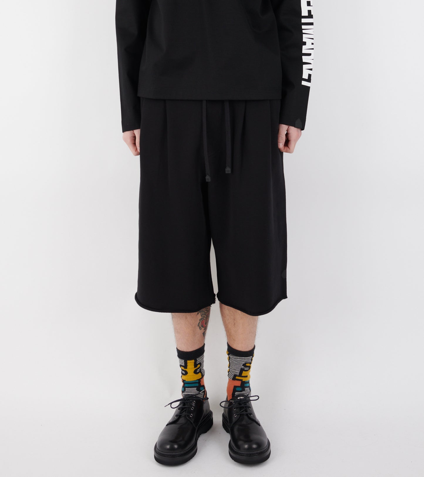 Pleated Sweat Shorts Black