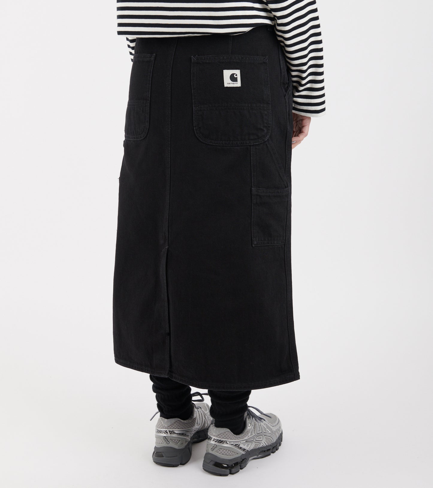 W Single Knee Skirt Black Stone Washed