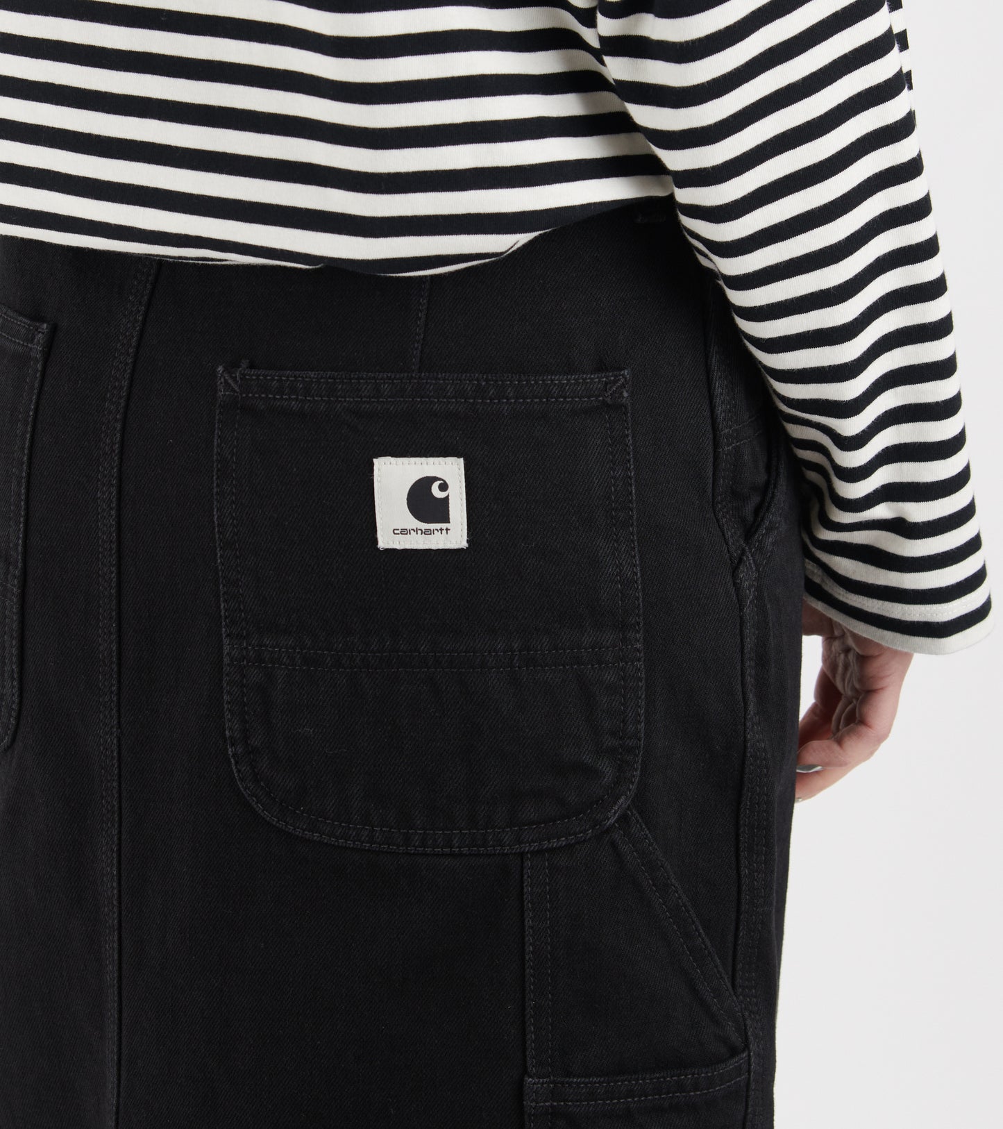 W Single Knee Skirt Black Stone Washed