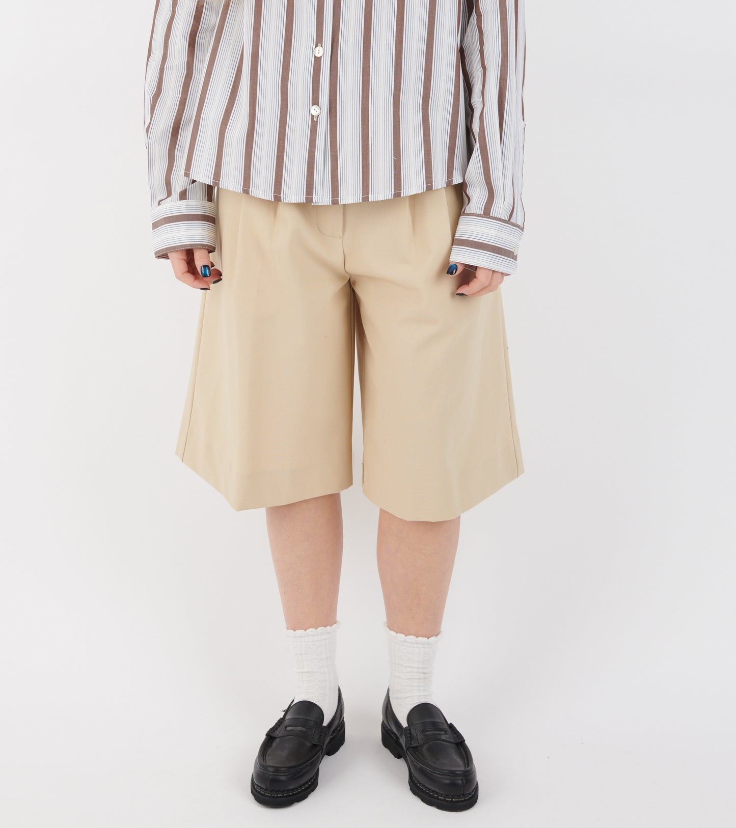 Jette HW Shorts Beige