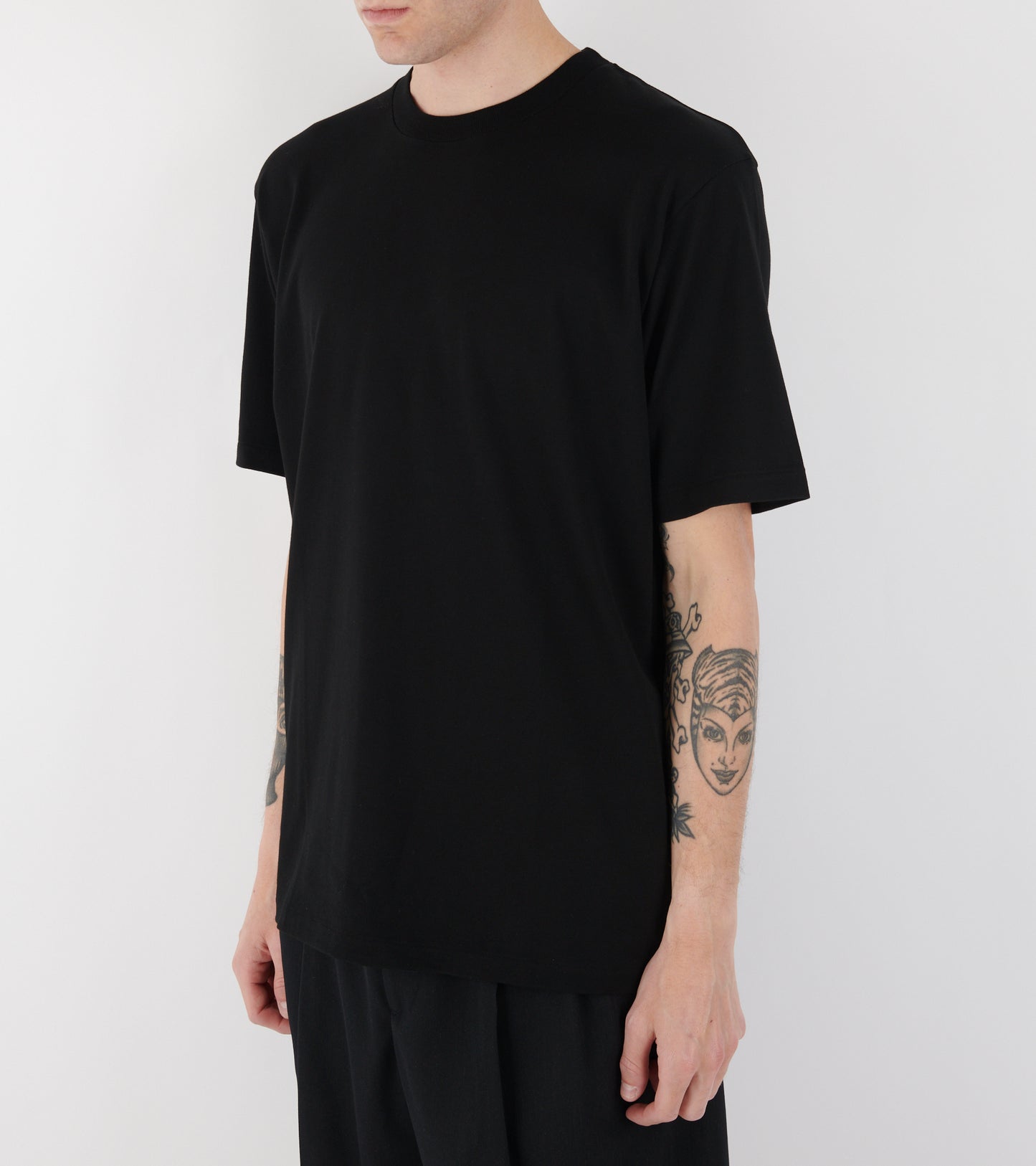 Luster Plaiting Tee Black