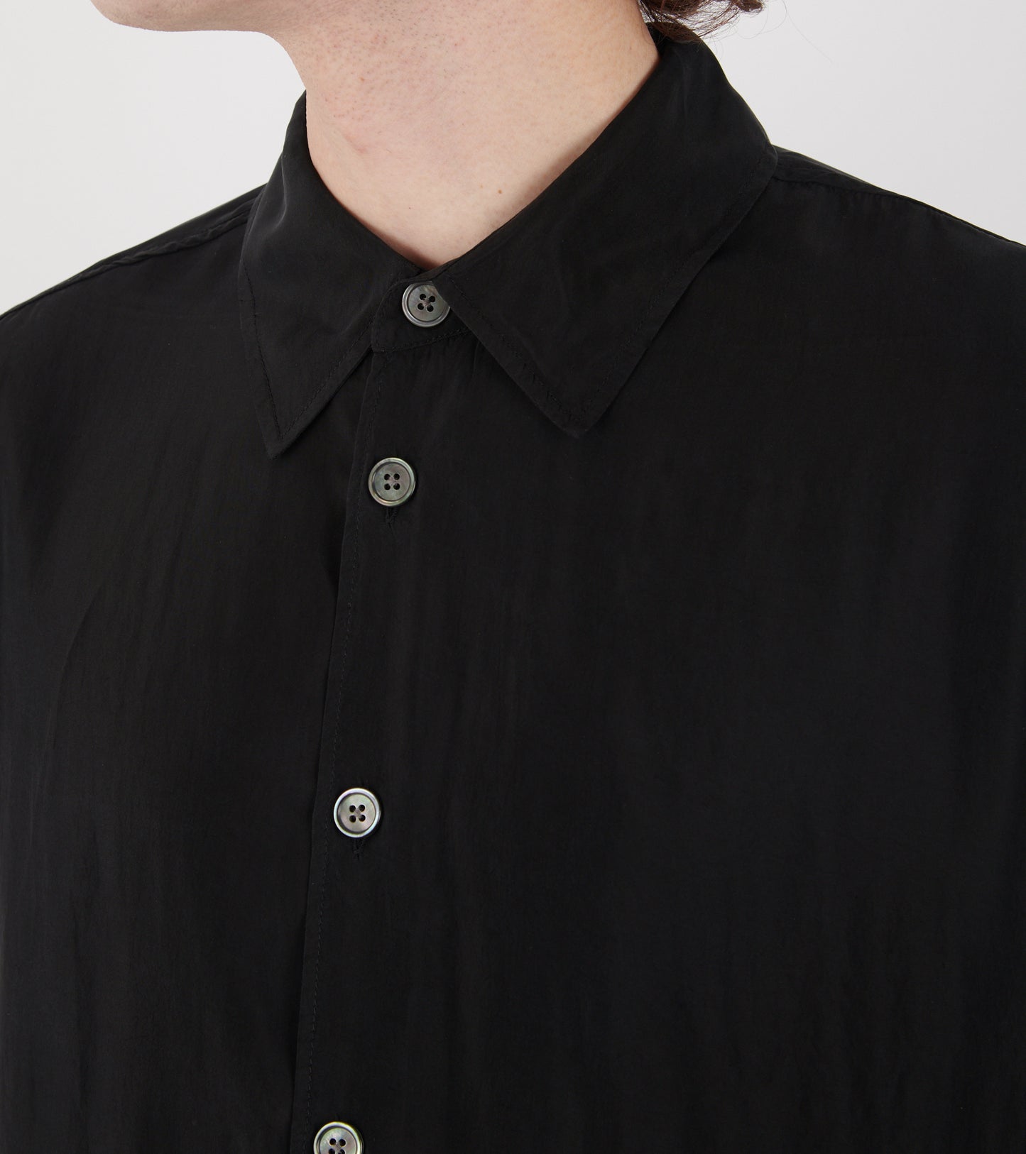 Beyond Shirt Shortsleeve Char Black Dustveil Cupro