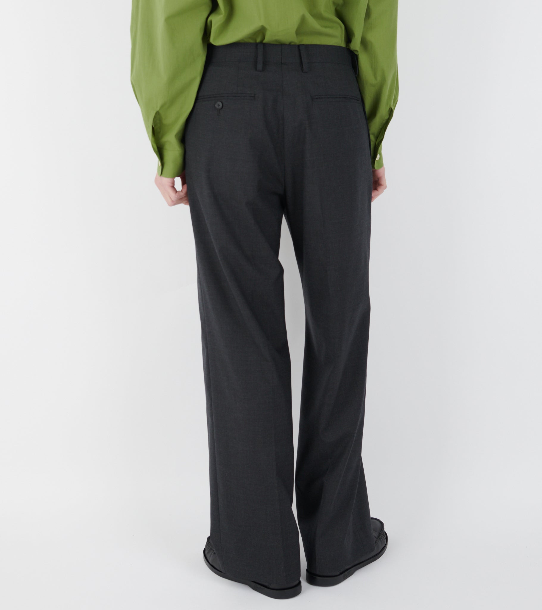 Ultra Fine Tropical Wool Two-tuck Slacks Top Charcoal – Dr. Adams