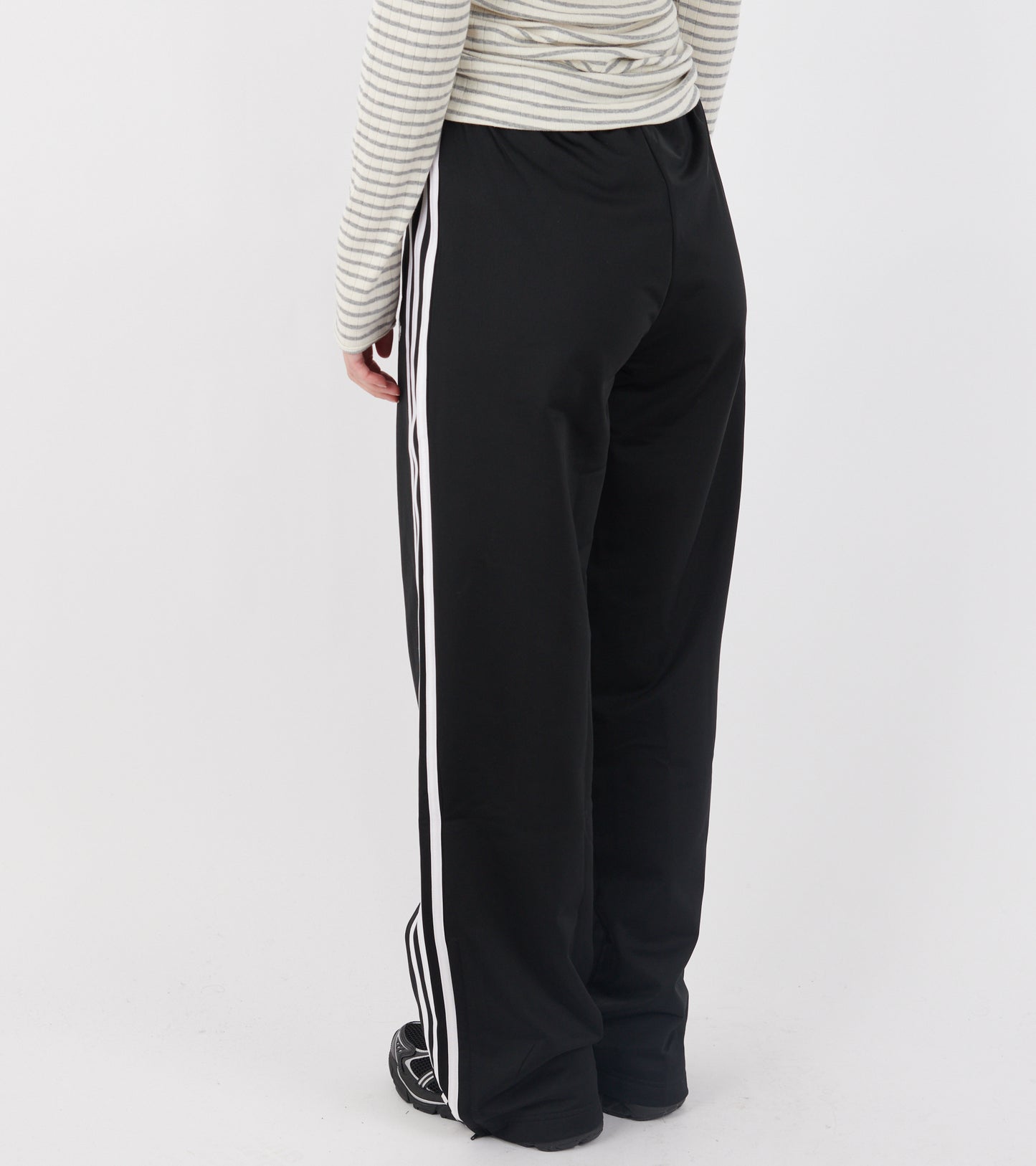 Firebird Loose Track Pants Black/White