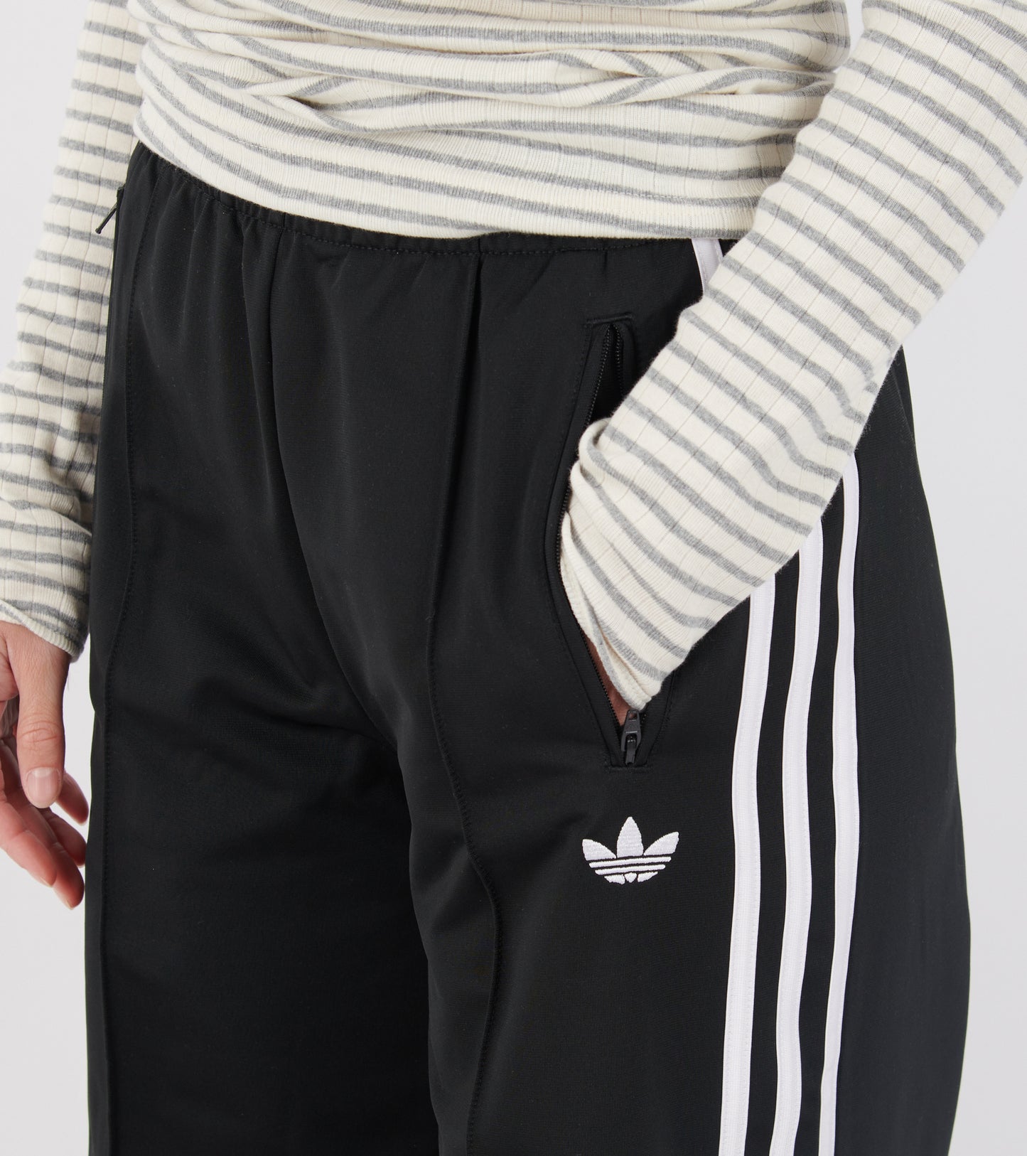 Firebird Loose Track Pants Black/White