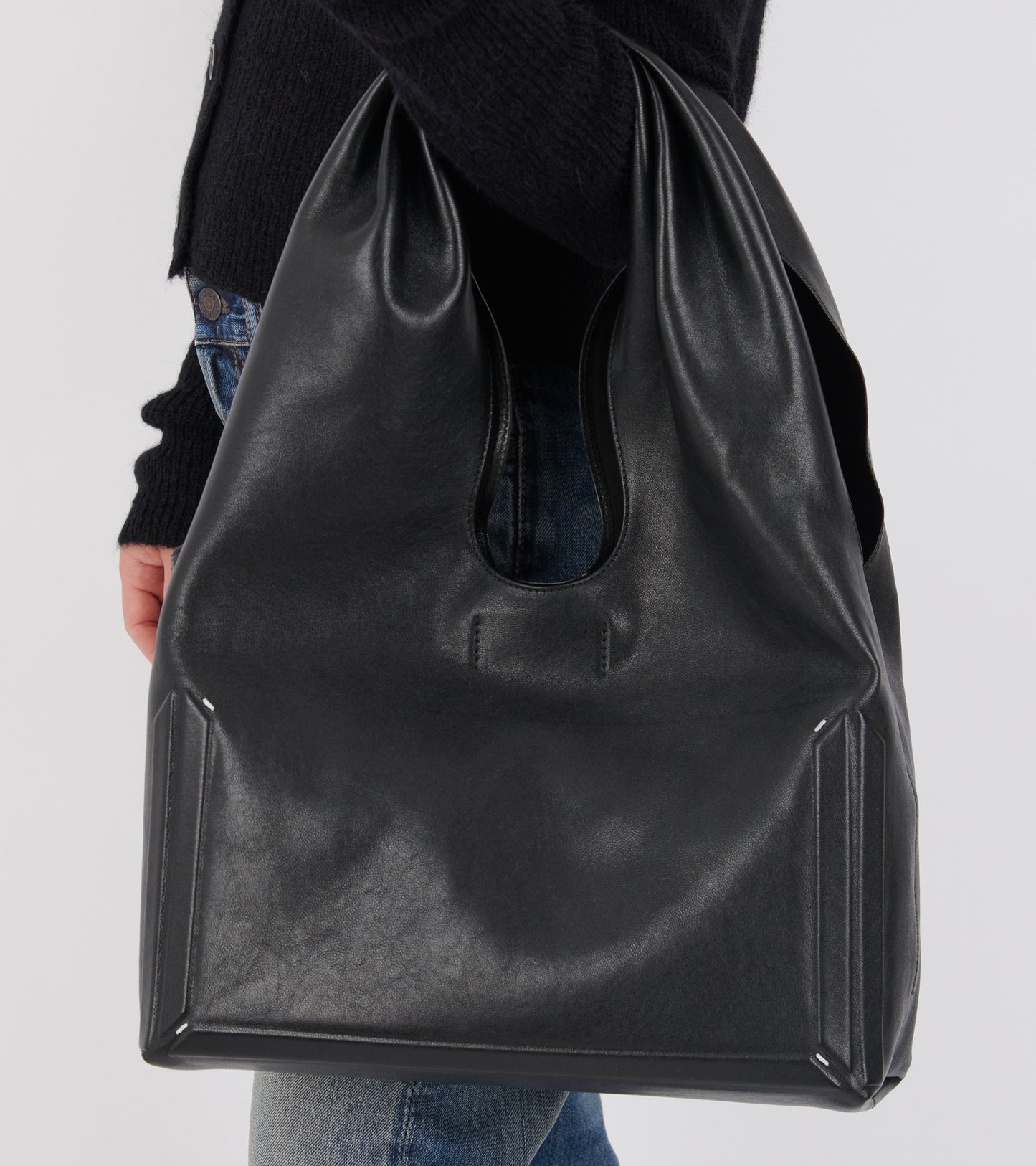 Box Bag Medium Black