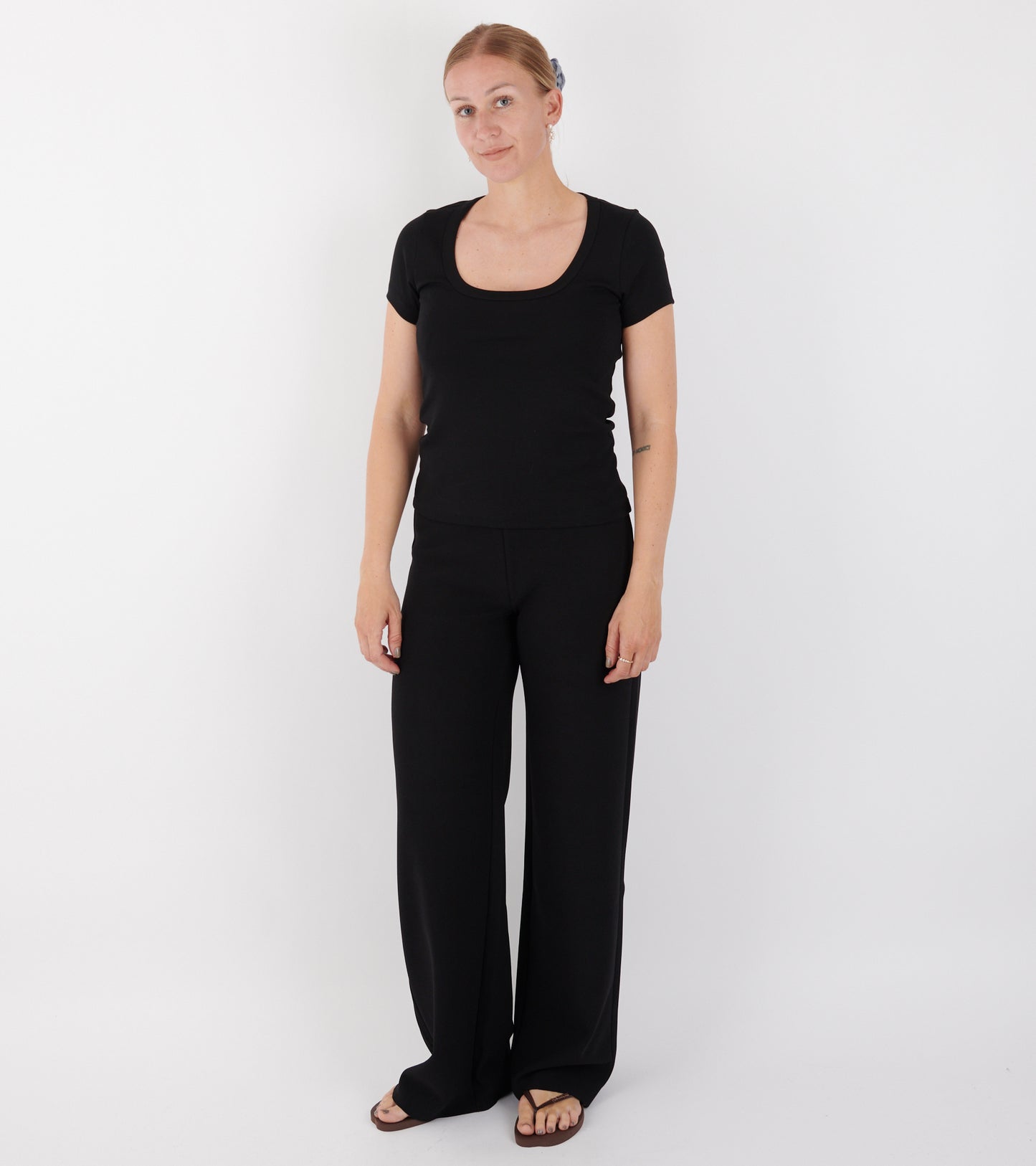 Lulu Baby Tee Black