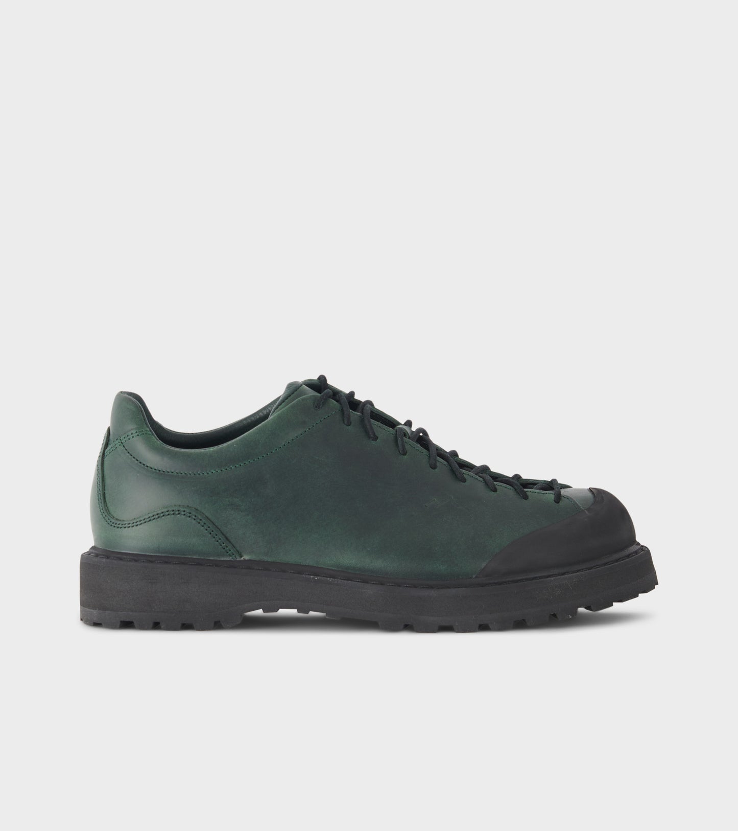Ampezzo Waxed Leather Cold Pine