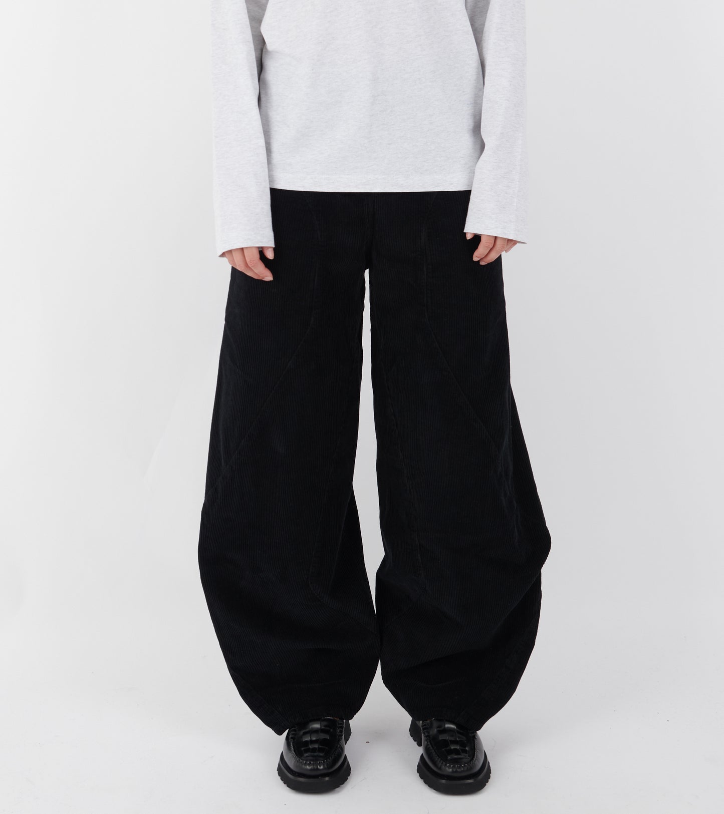 Digi Corduroy Pant Black