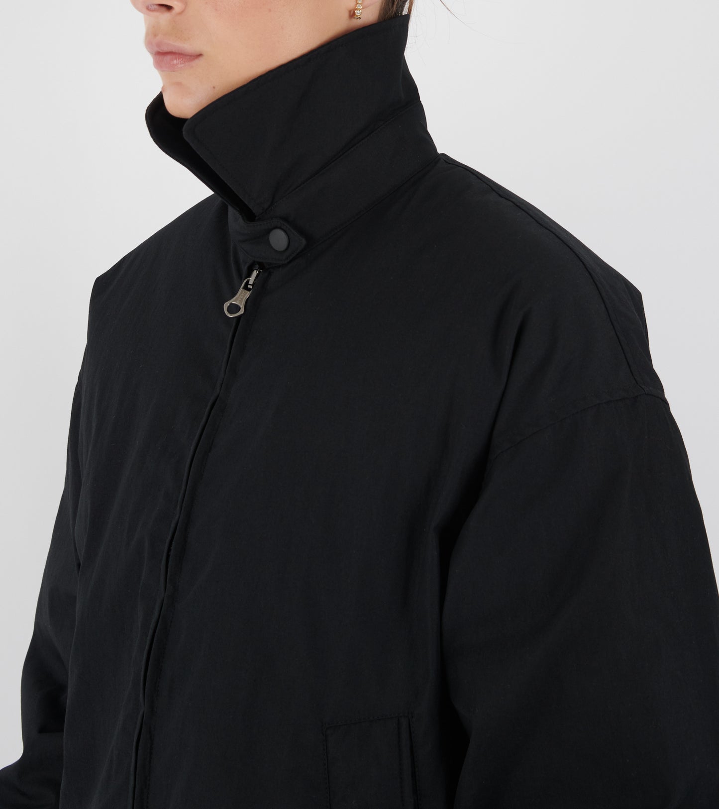 Cropped Avenue Puffa Black Tide Cotton Nylon