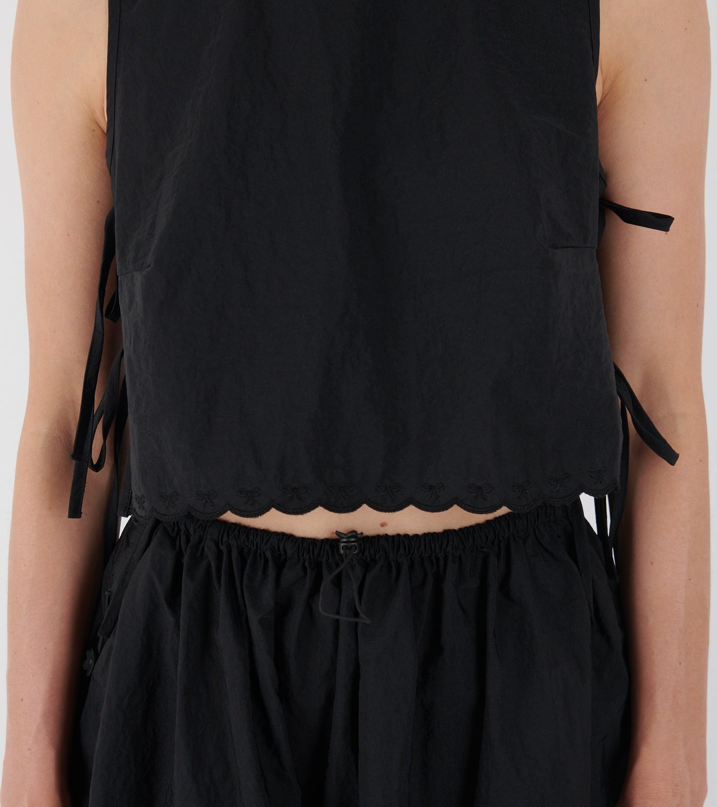 Feeba Top Black