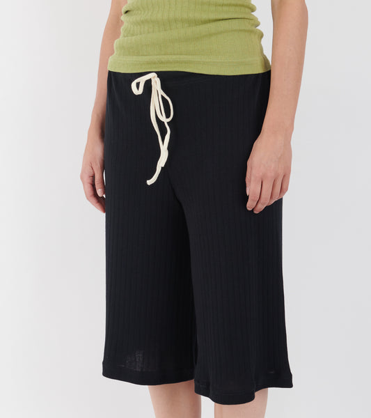 Nova Shorts 2 Black