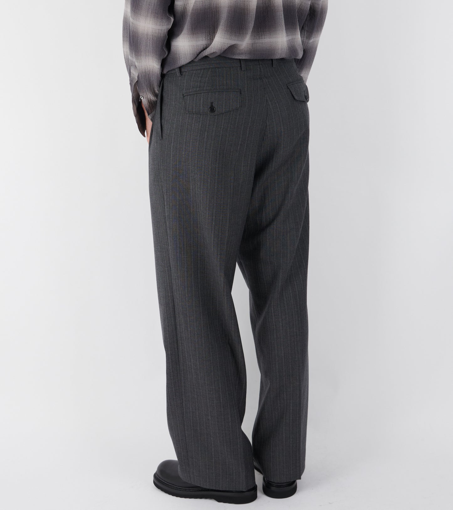 Wide Pleated Trousers Anthracite