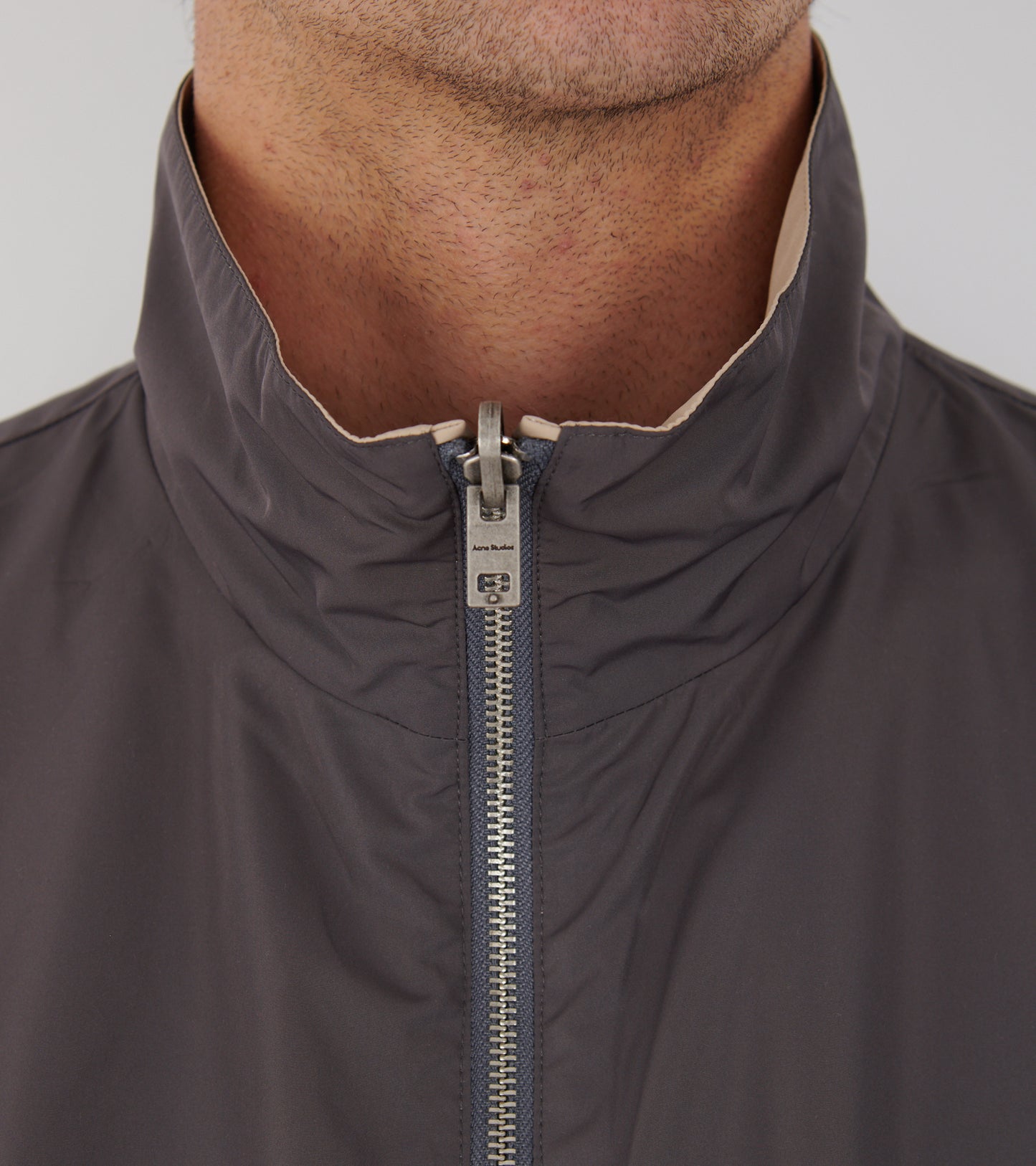 Reversible Logo Jacket Beige