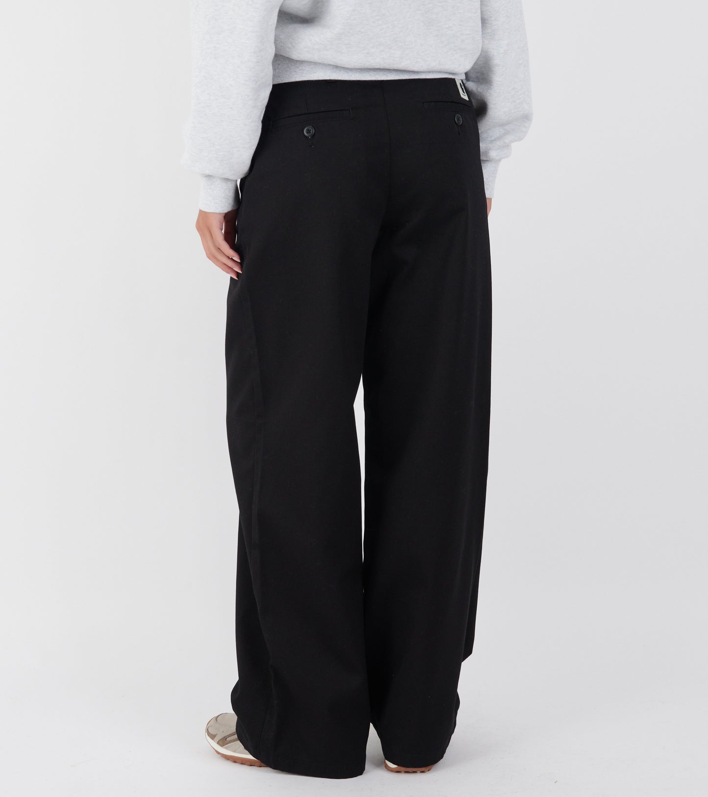 W Omak Pant Black Rinsed