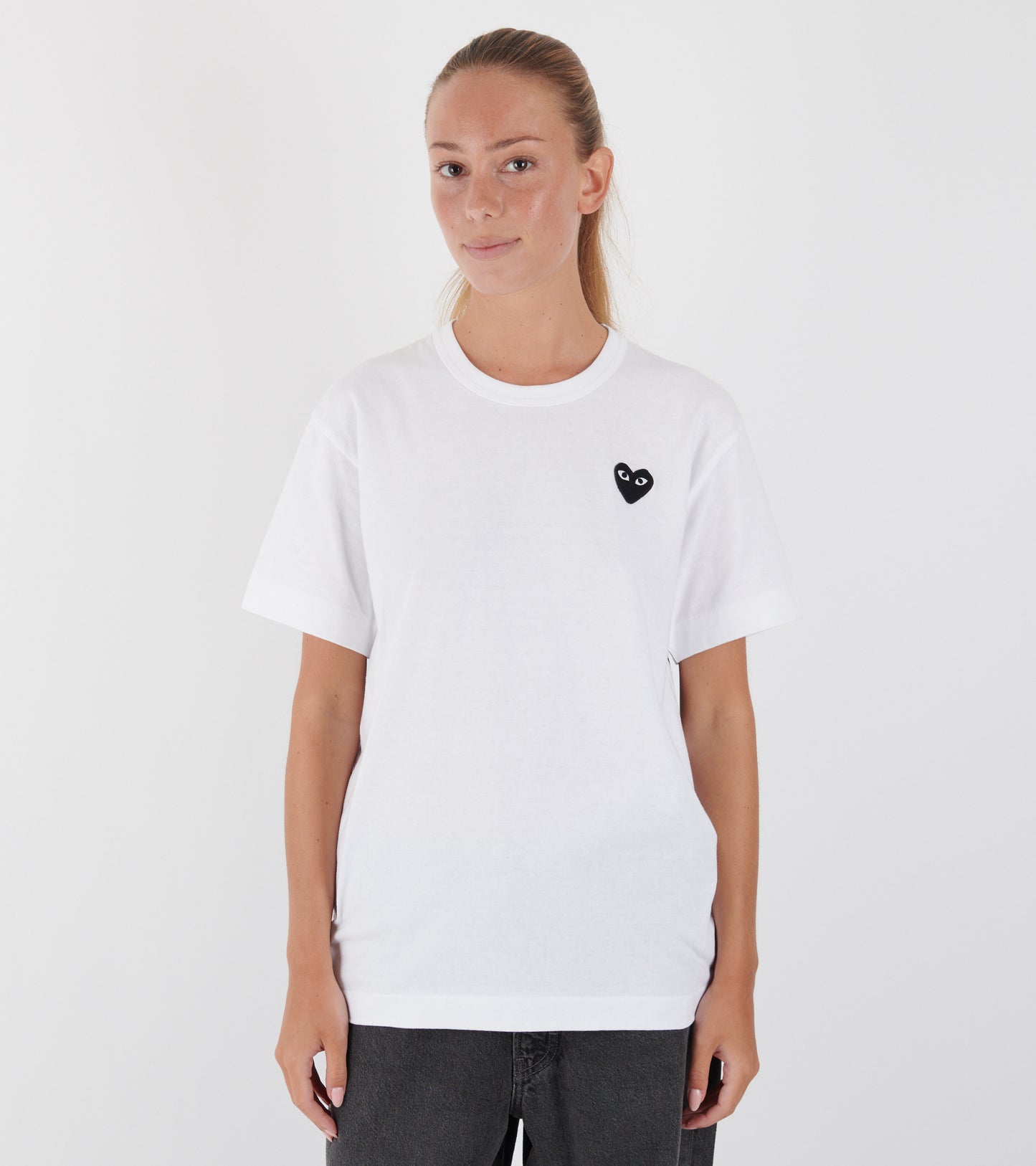U Black Heart Print T-shirt White