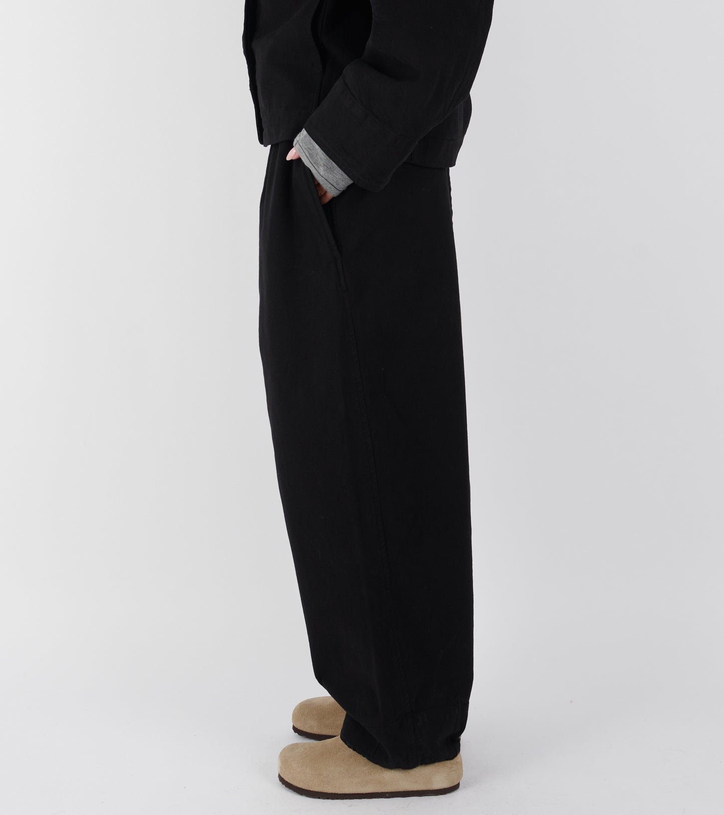 Sculpted Leg Brushed Cotton Canvas Trousers Black
