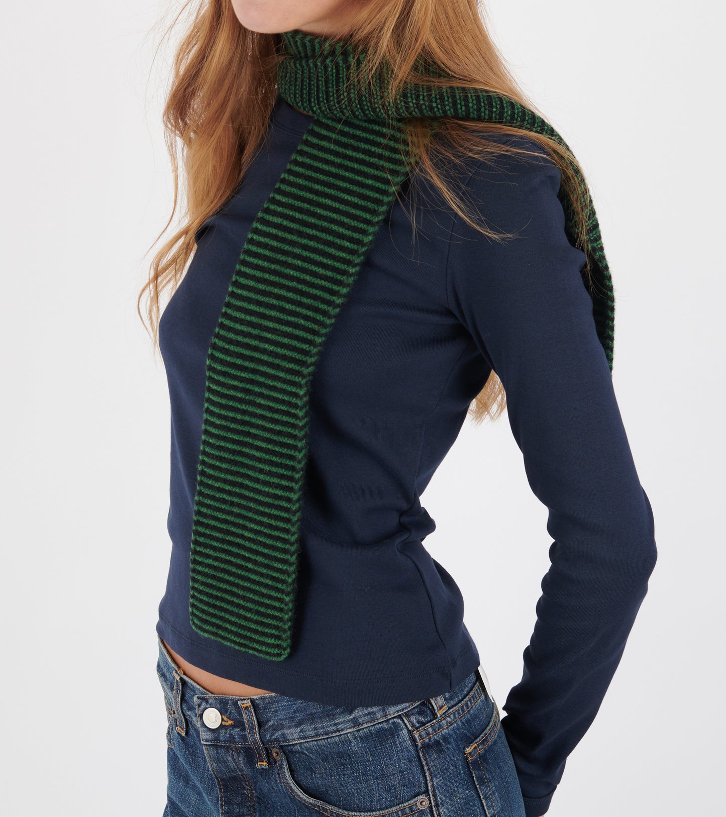 Small Garter Stitch Scarf Black/Asparagus