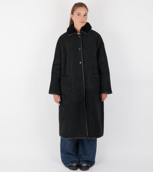 Suede Back Curly Hair Roo Coat Black