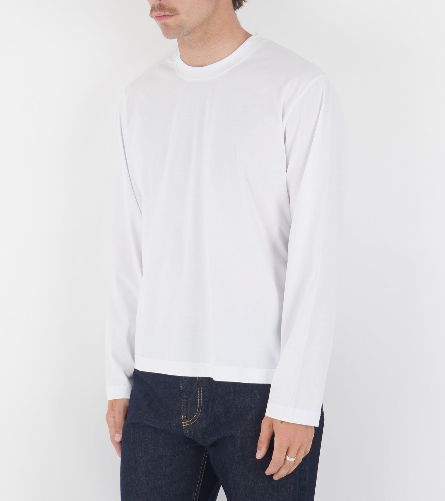 Seam Tee LS White