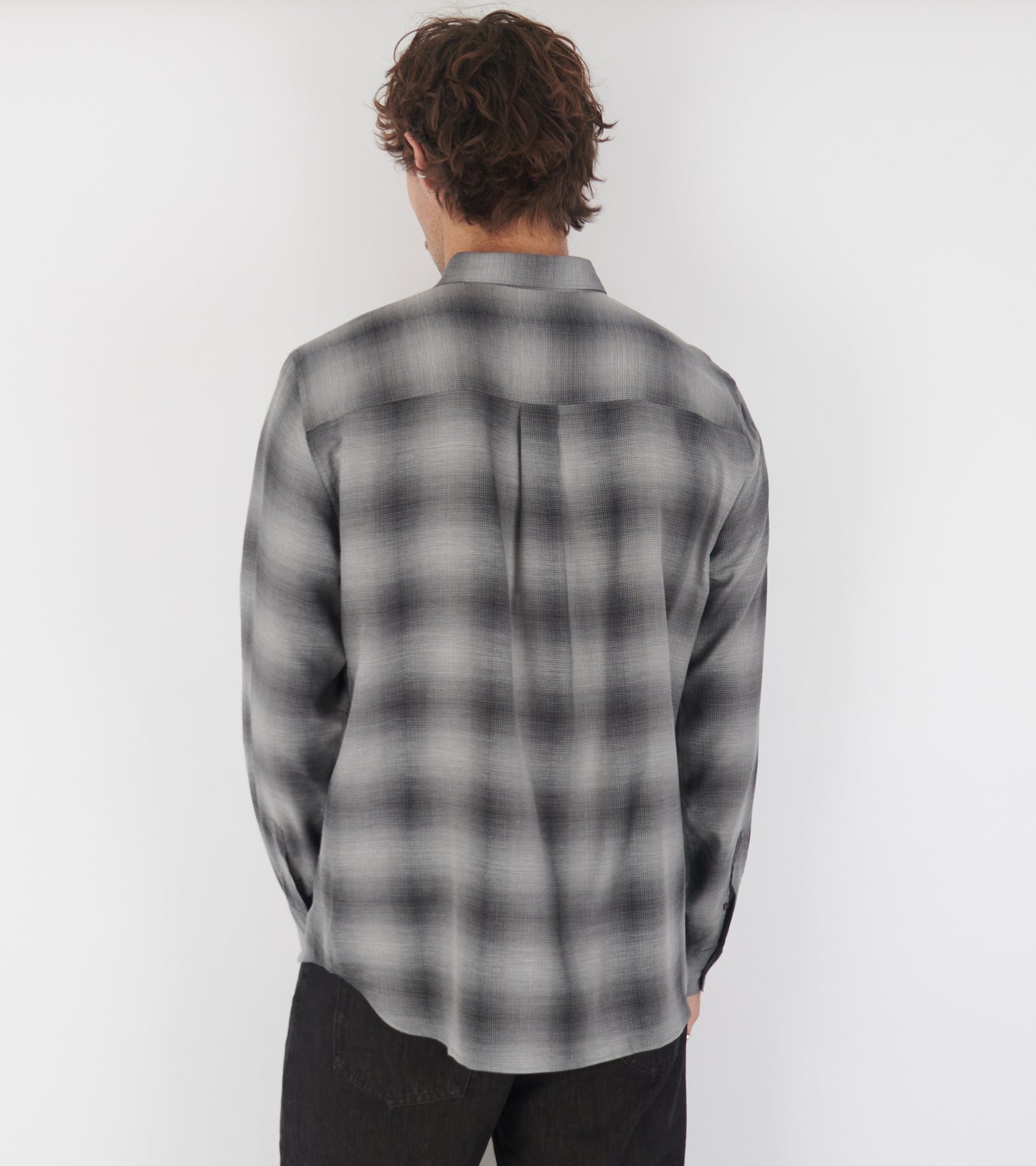 Volume Shirt Cash Check Charcoal