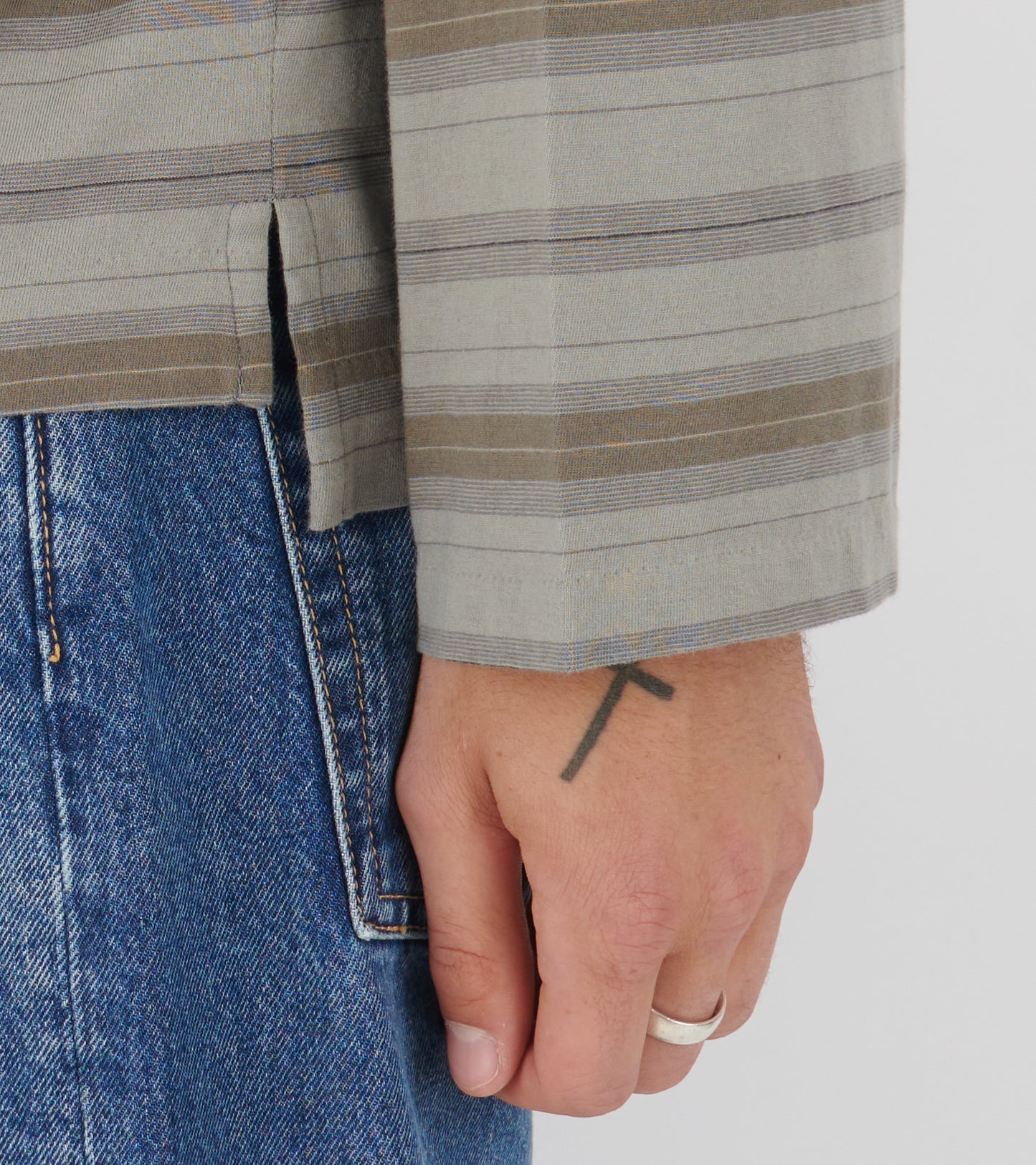 Box Longsleeve Specture Stripe