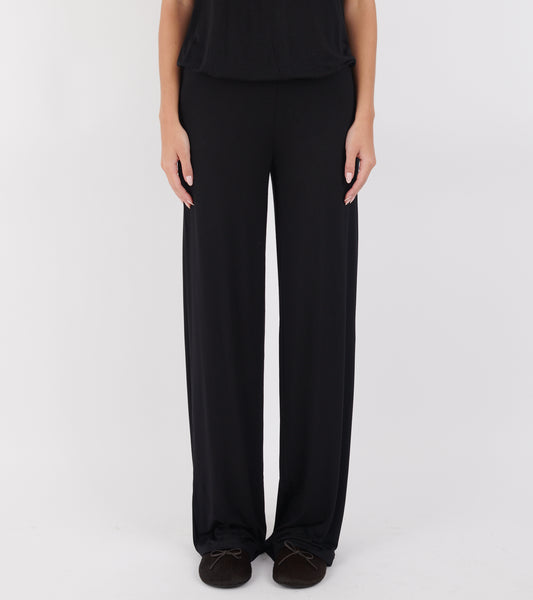 Moment Pants Tall Length Black